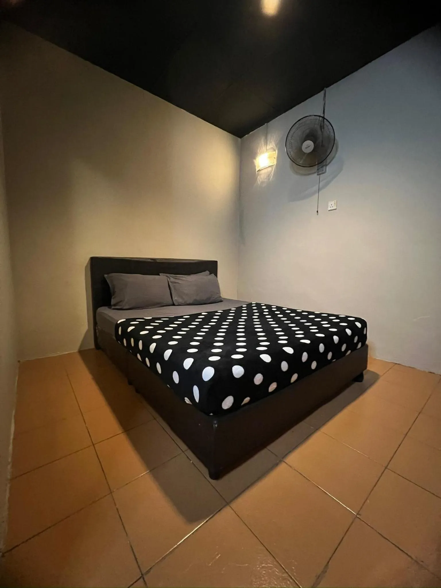 Bed in Ghazrins Garuda JB