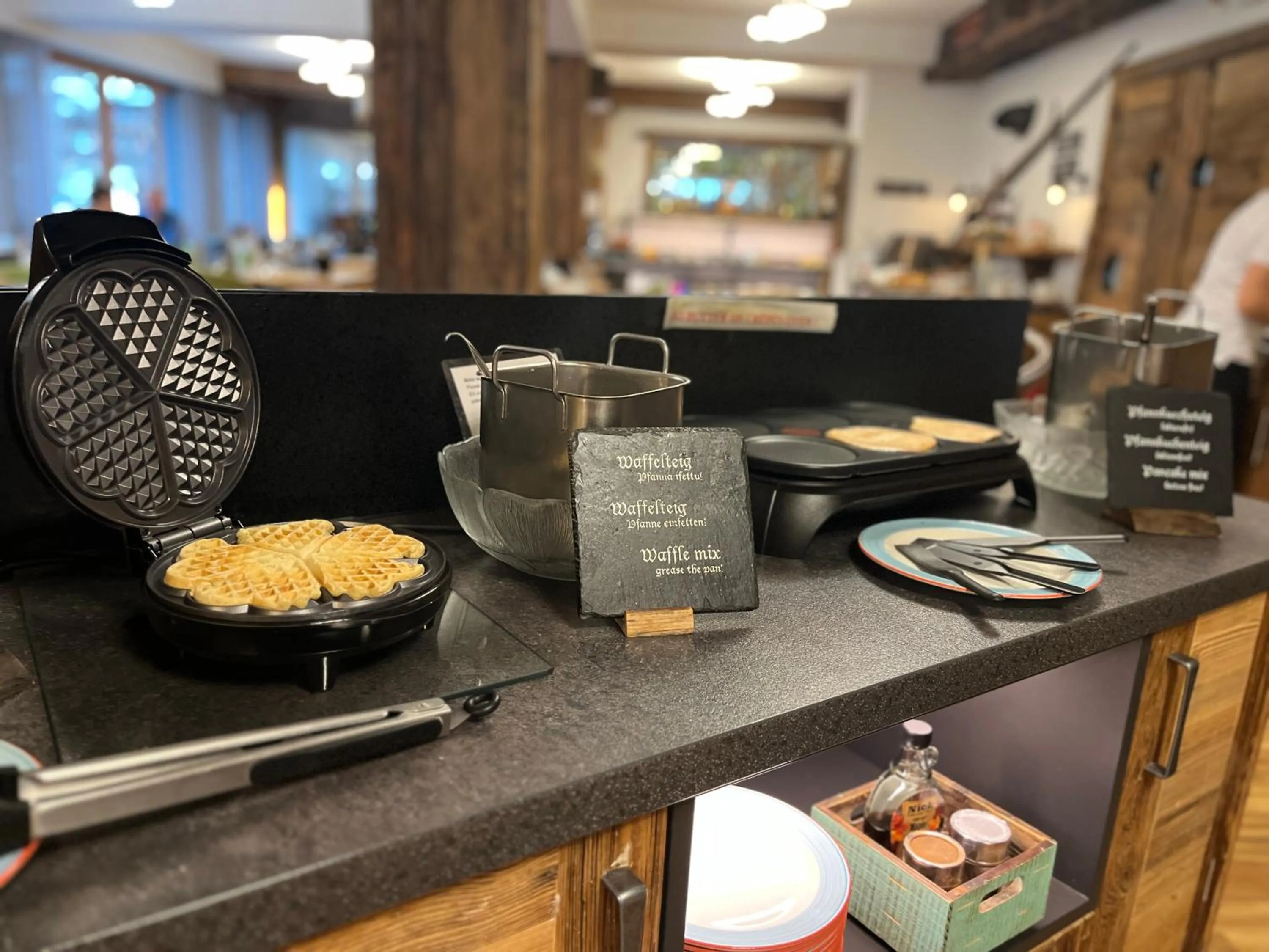 Buffet breakfast in Hotel Bristol