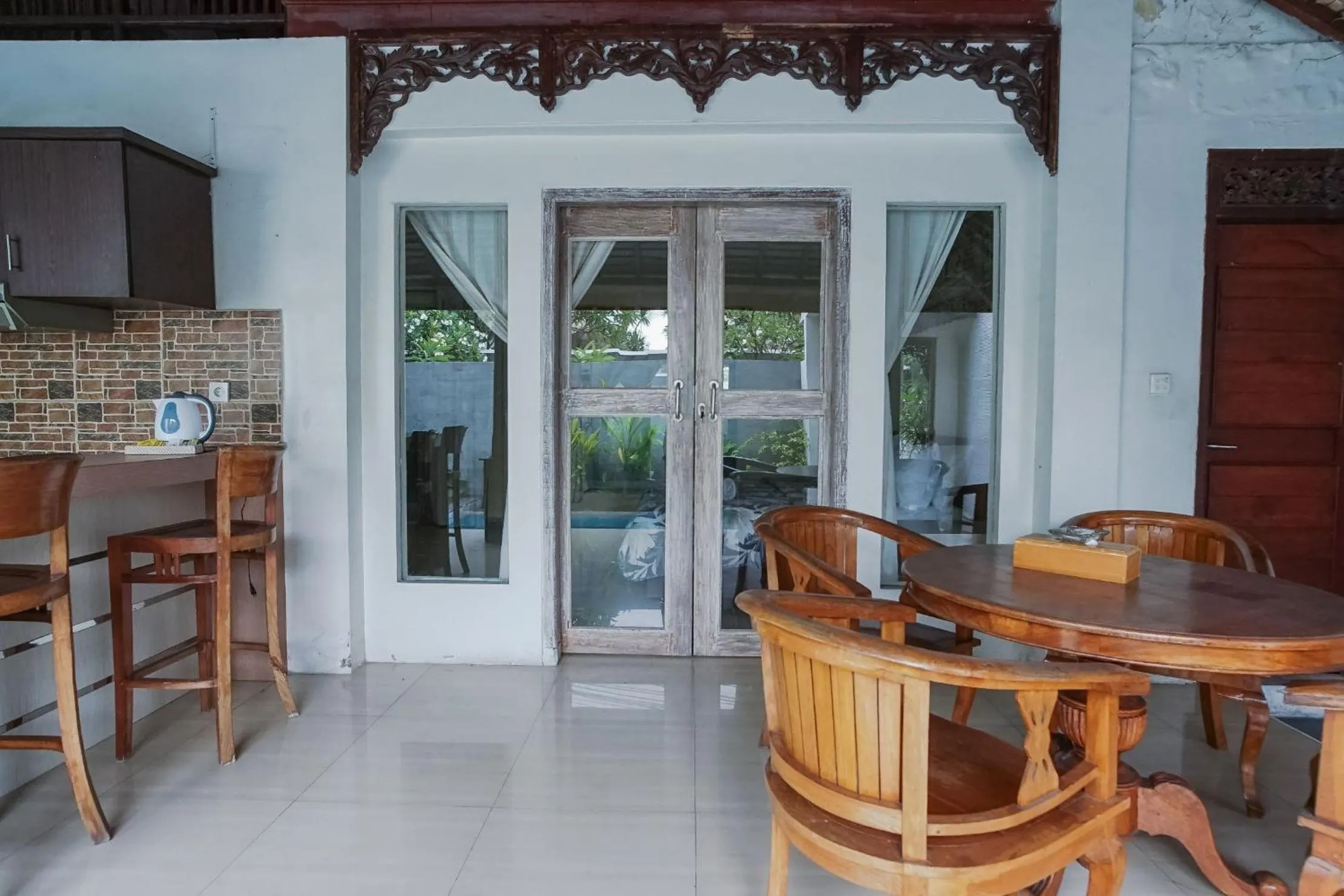 Kitchen or kitchenette in Balitung Villa Seminyak