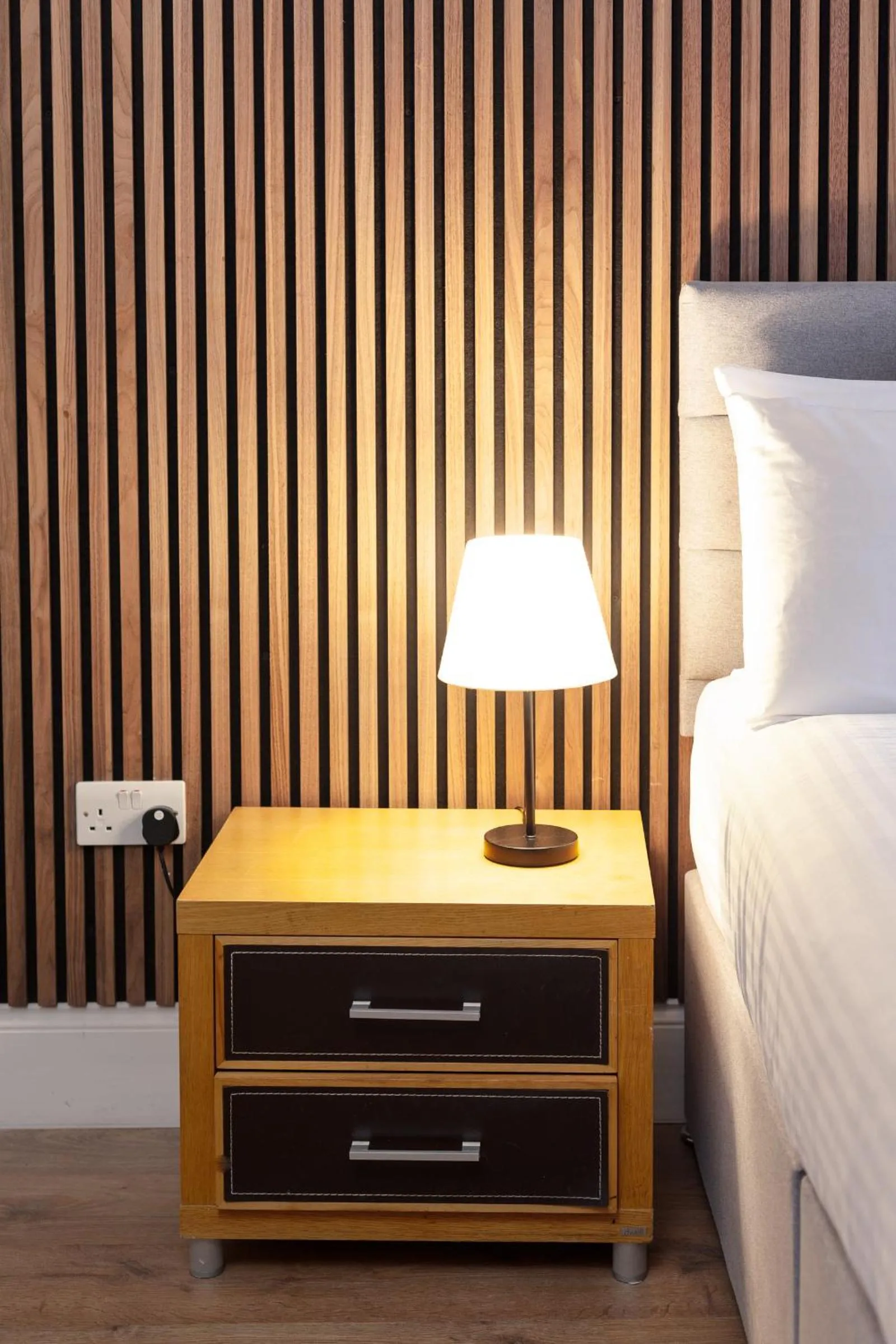 Bedroom, Bed in Argyle Apart Hotel