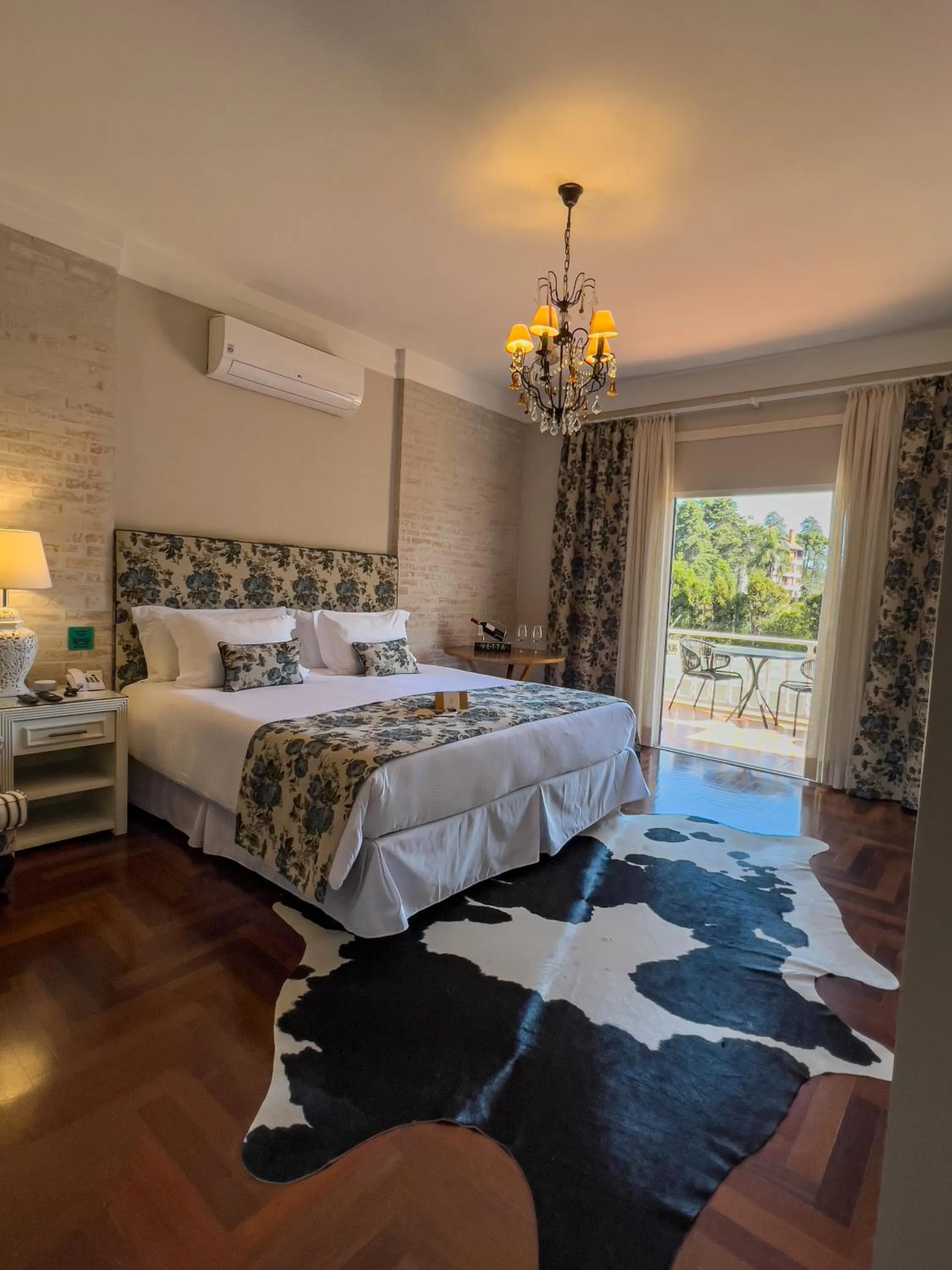 Bed in Secreto Boutique Hotel