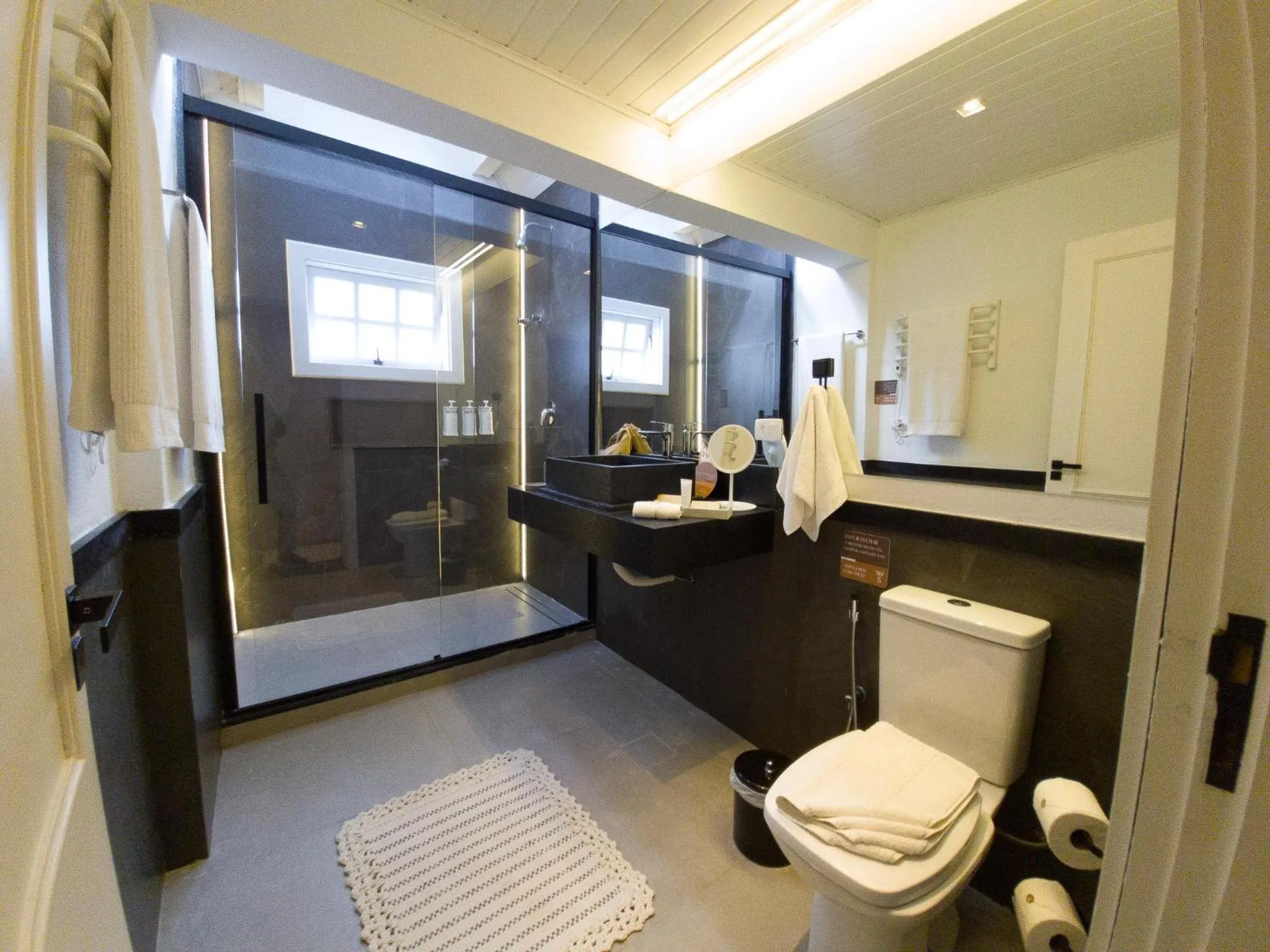 Bathroom in Secreto Boutique Hotel