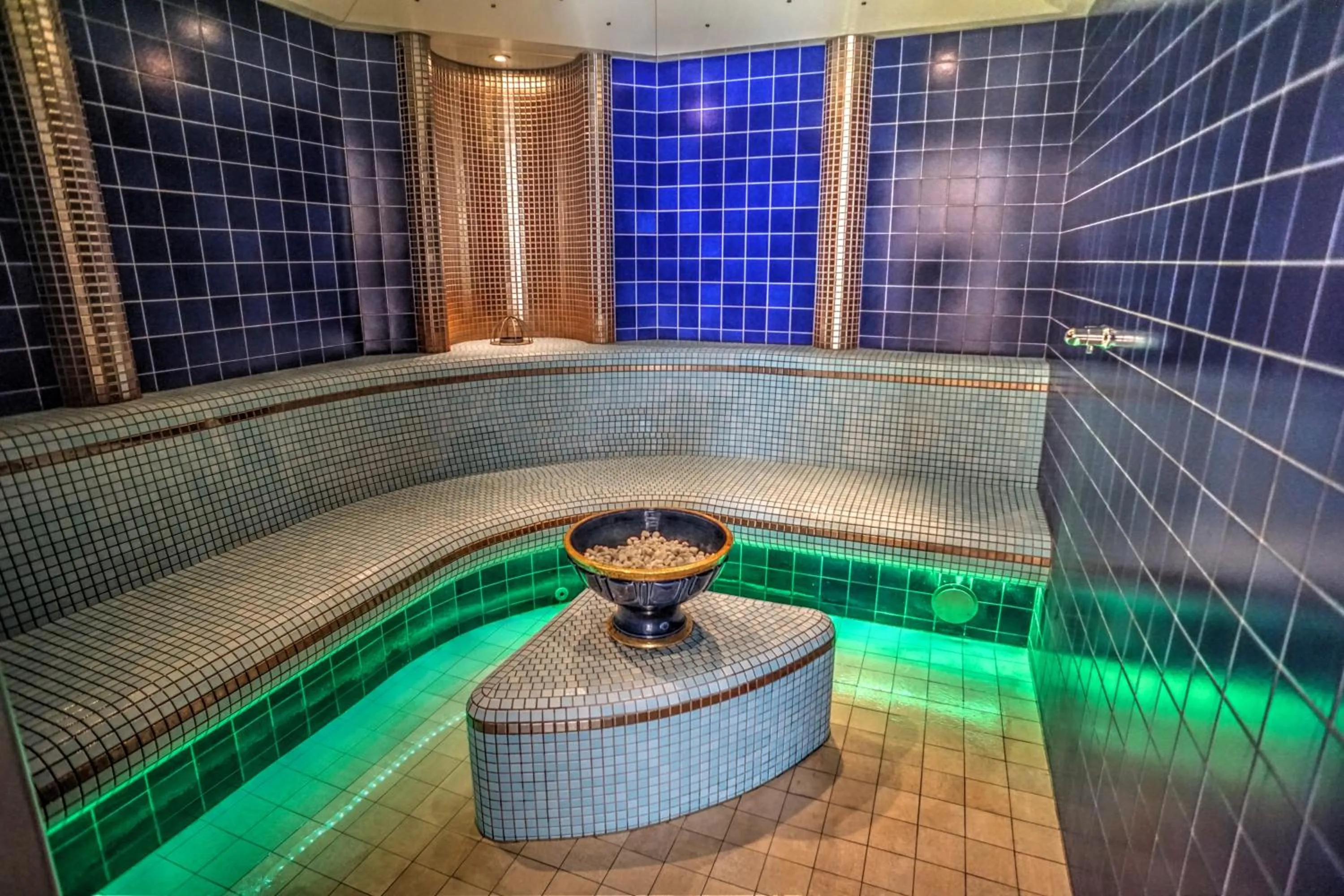 Sauna in Das Posthaus stubai&smart Hotel