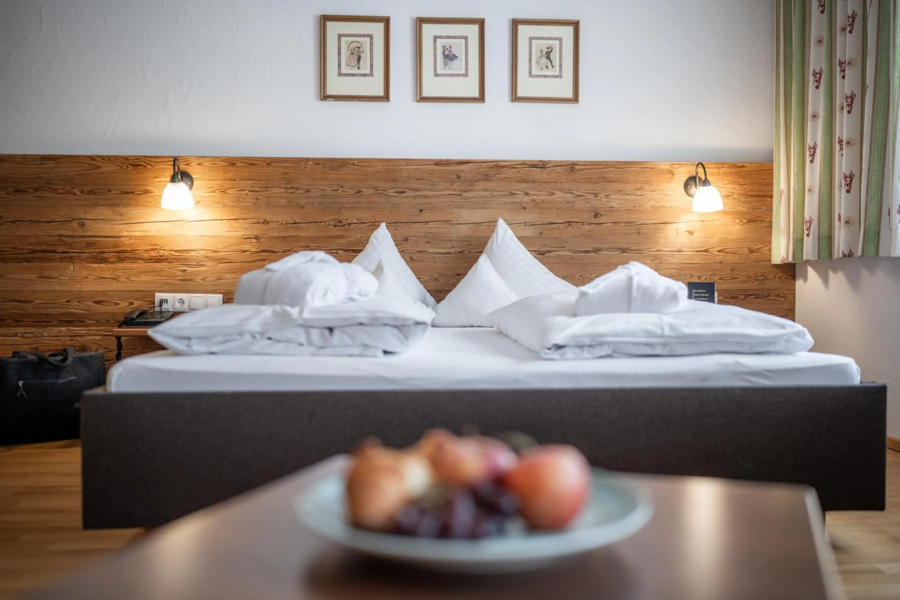 Photo of the whole room, Bed in Das Posthaus stubai&smart Hotel