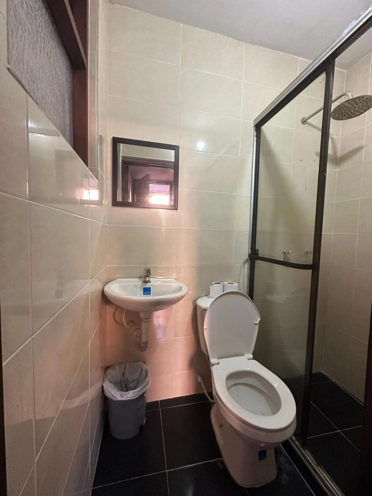 acogedor Hostal usaquen la parada del tren