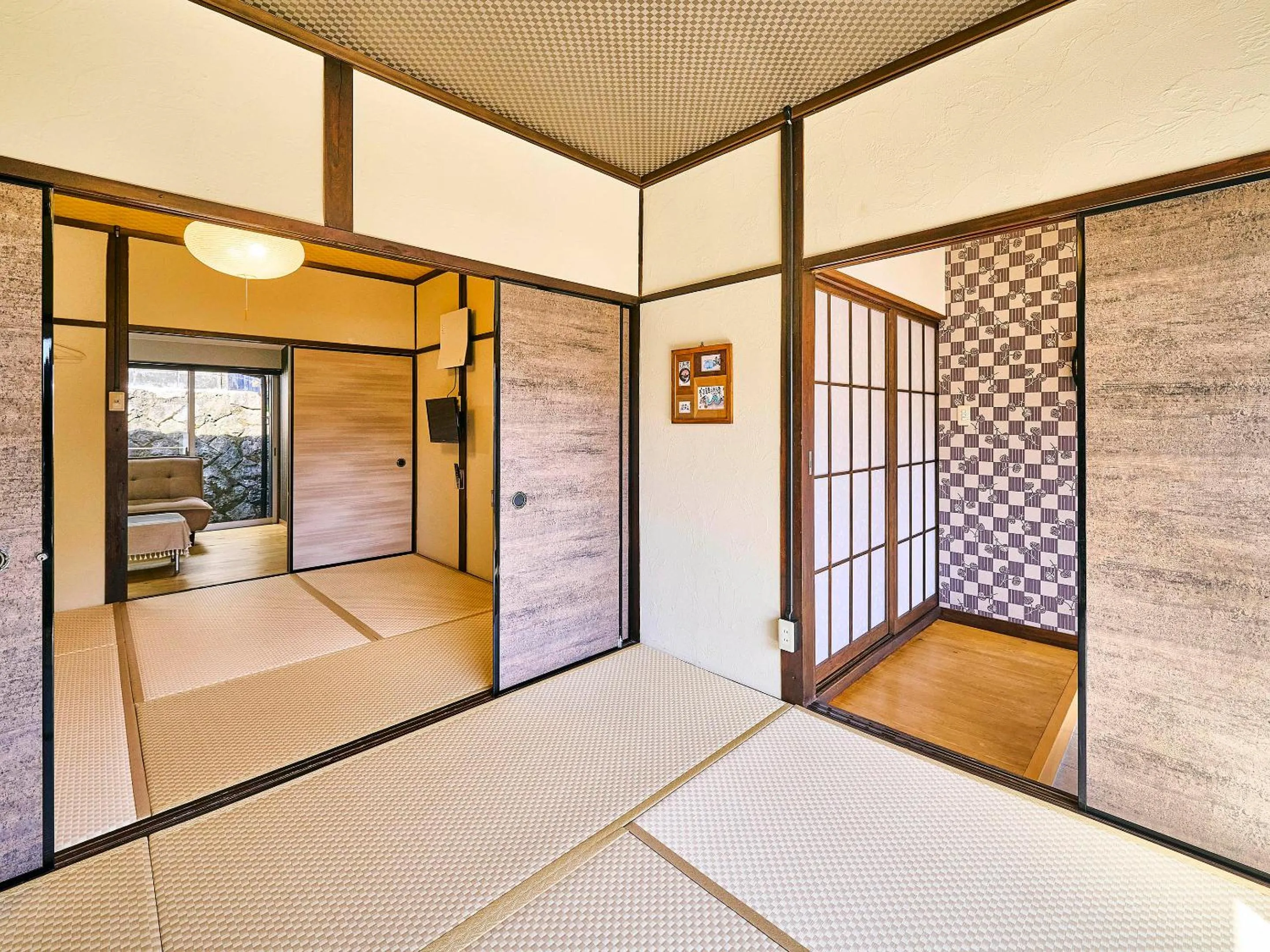Photo of the whole room in Kokoyui Guesthouse Shingu