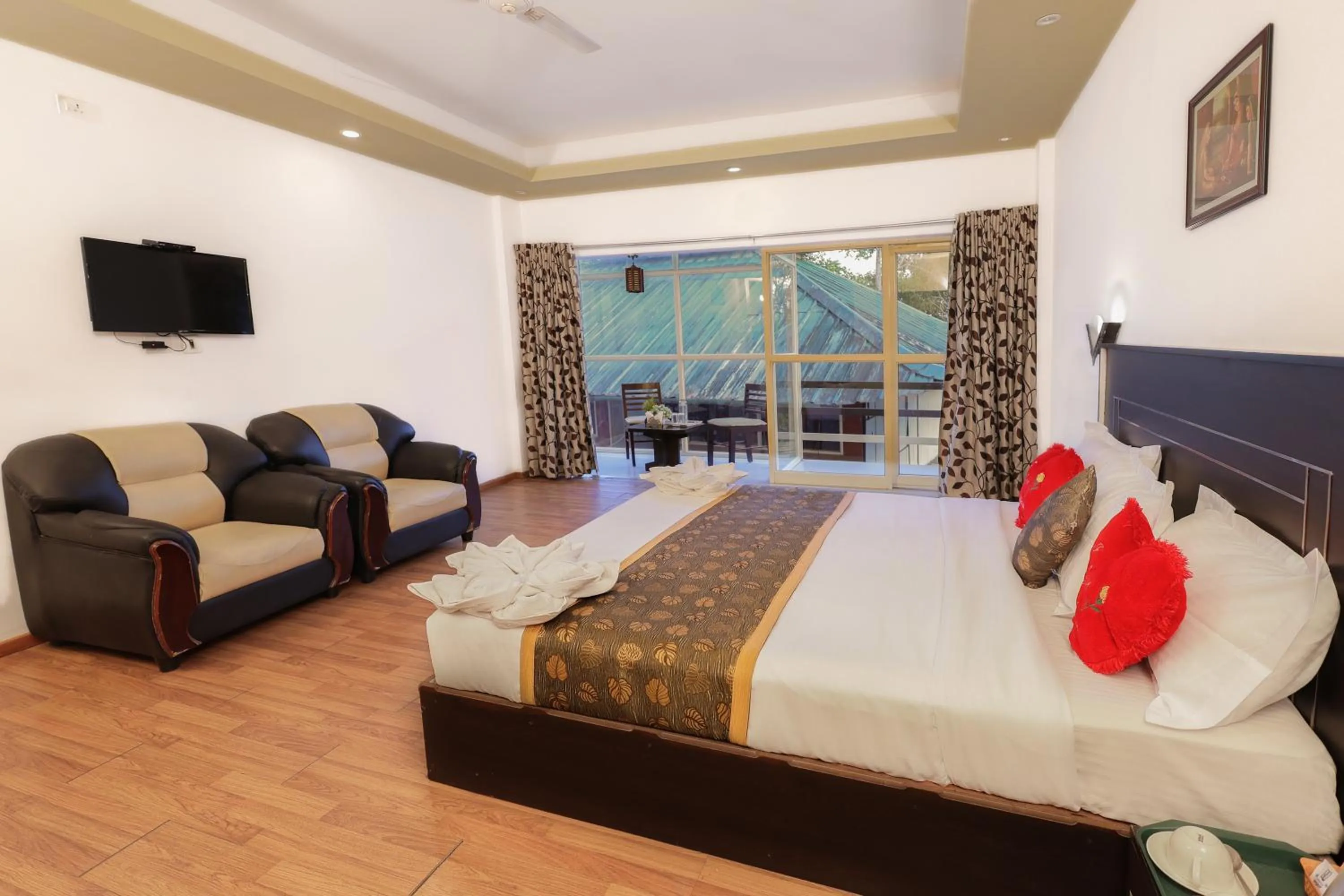 Bed in Green Trees Munnar