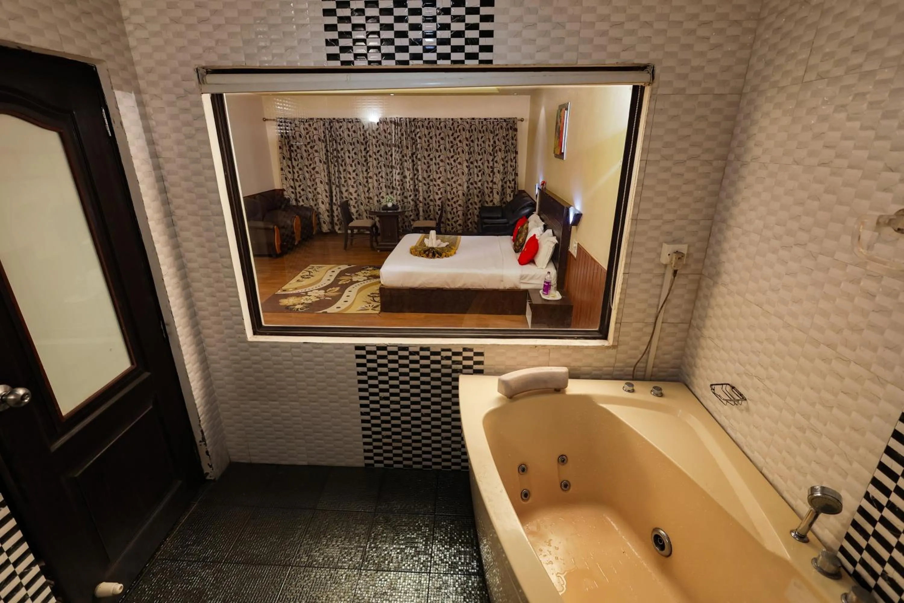 Bed in Green Trees Munnar