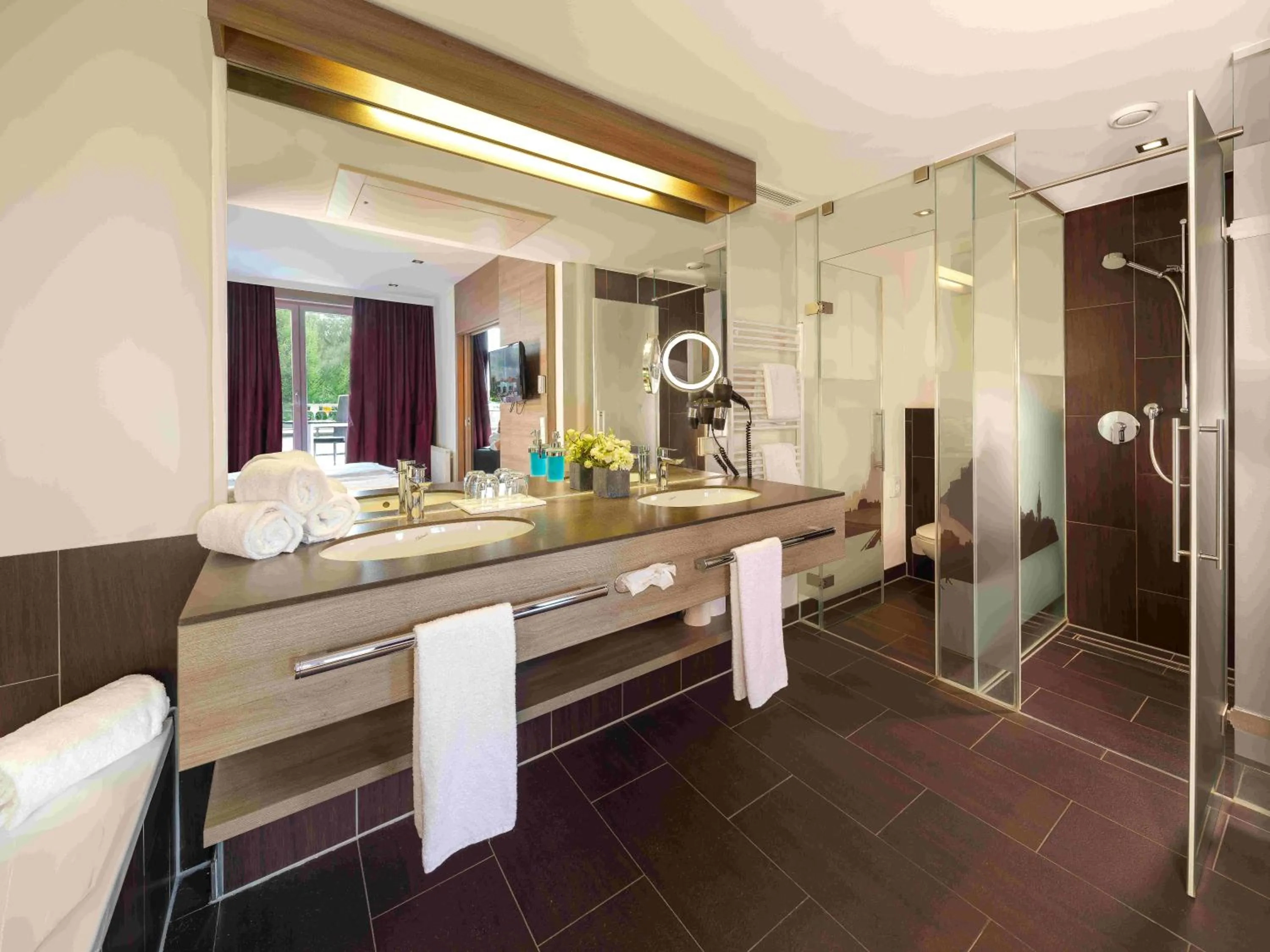 Bathroom in Posthotel Walhalla Regensburg Ost