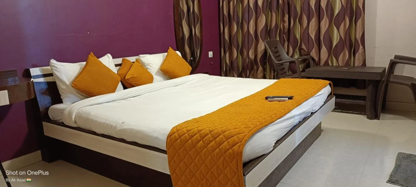 Bed in Igatpuri Hills Retreat