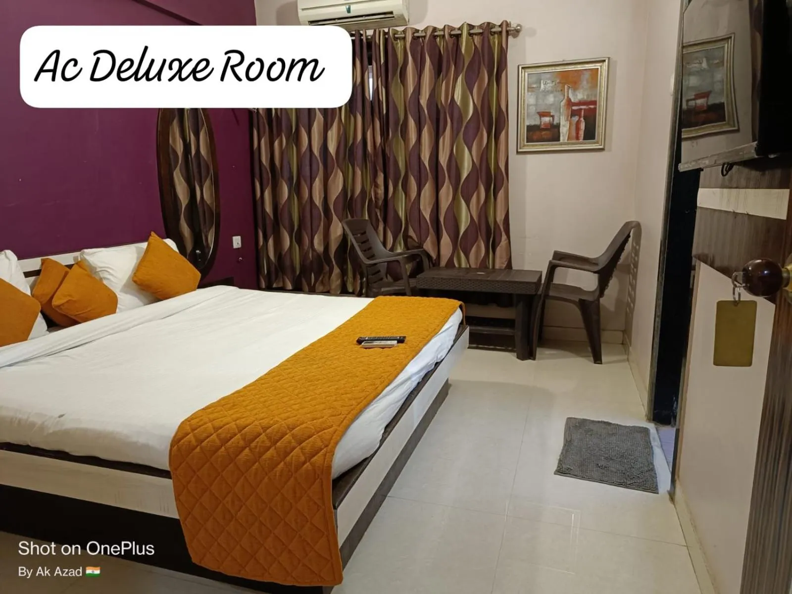 Bed in Igatpuri Hills Retreat