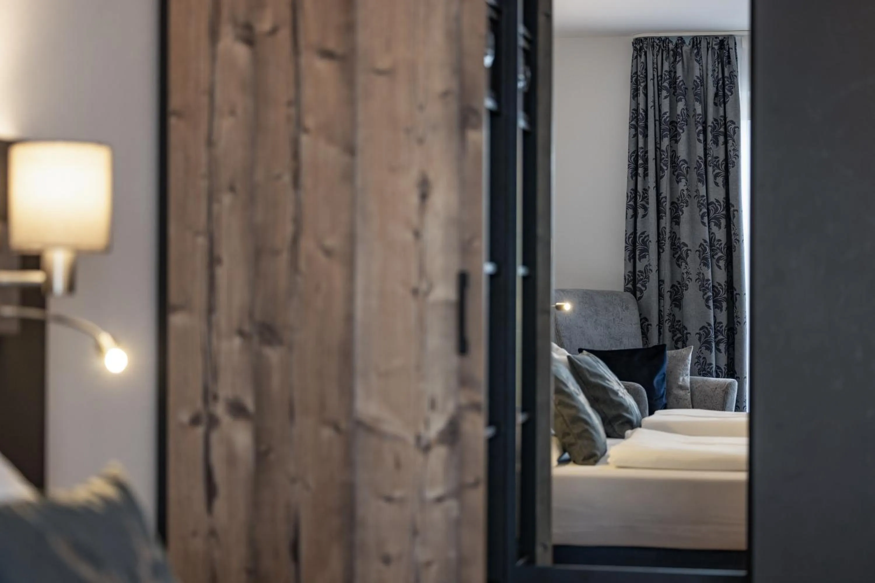 Decorative detail, Bed in Hubertus Appartements Inzell