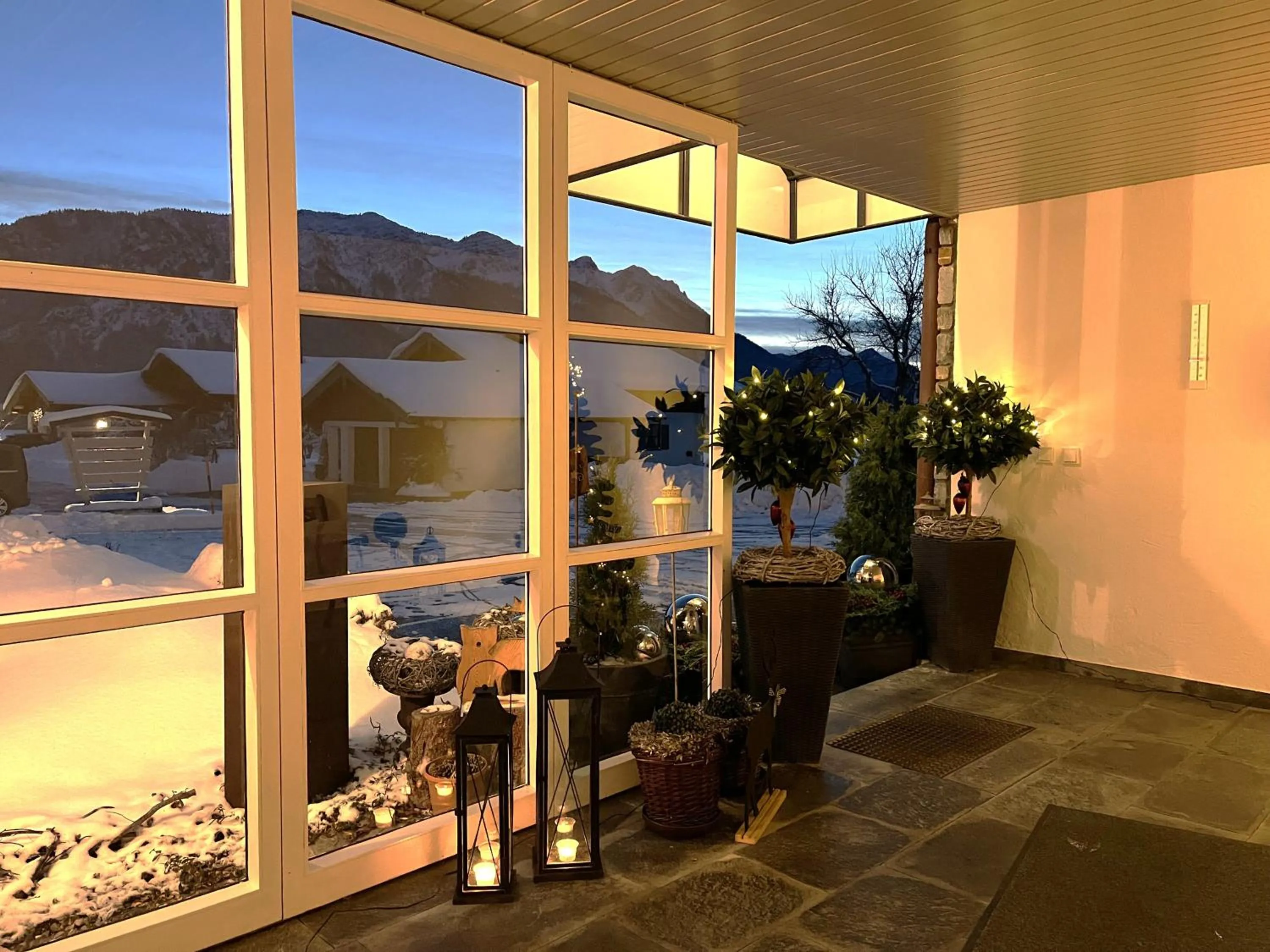 Facade/entrance in Hubertus Appartements Inzell