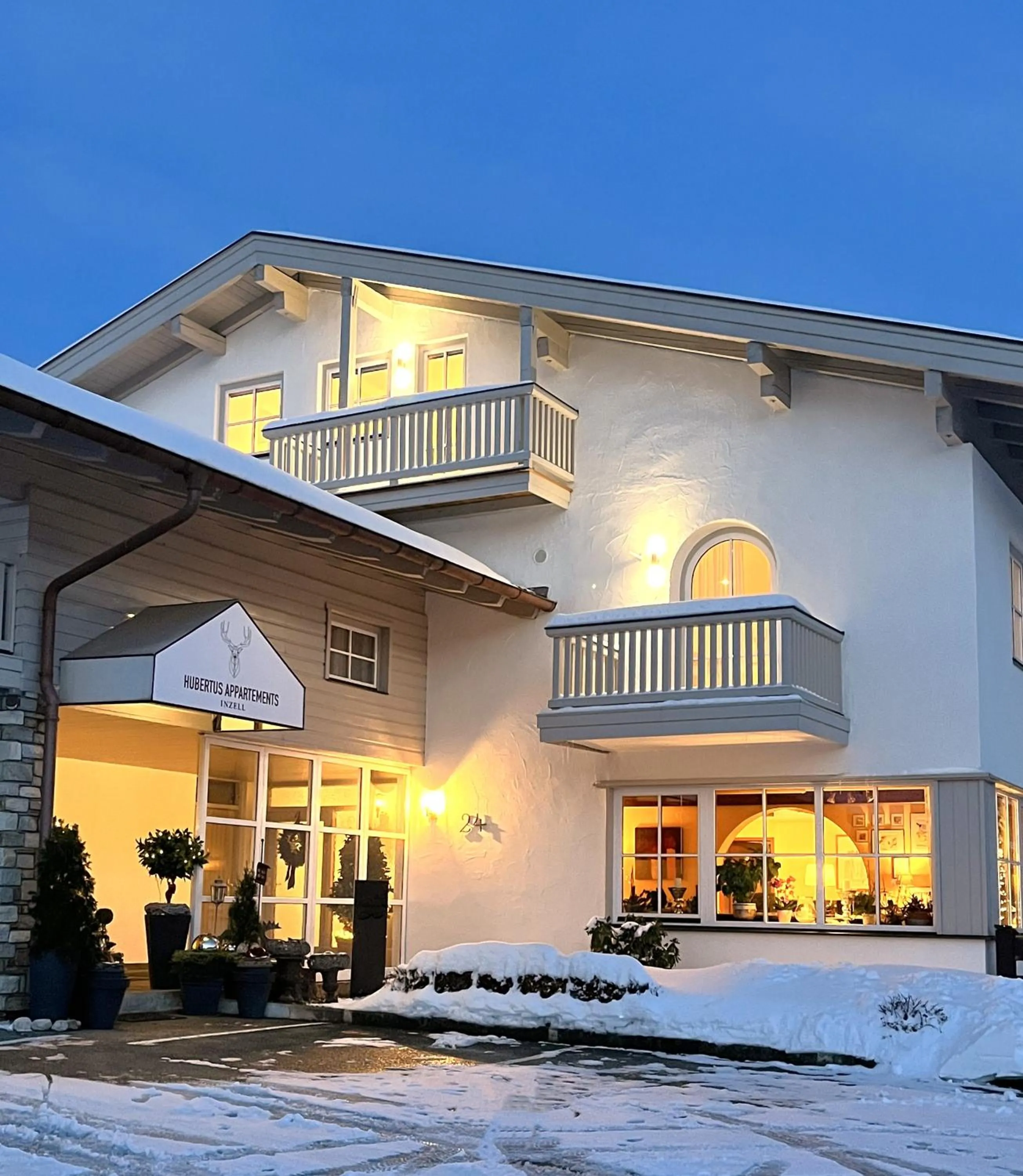 Property building in Hubertus Appartements Inzell