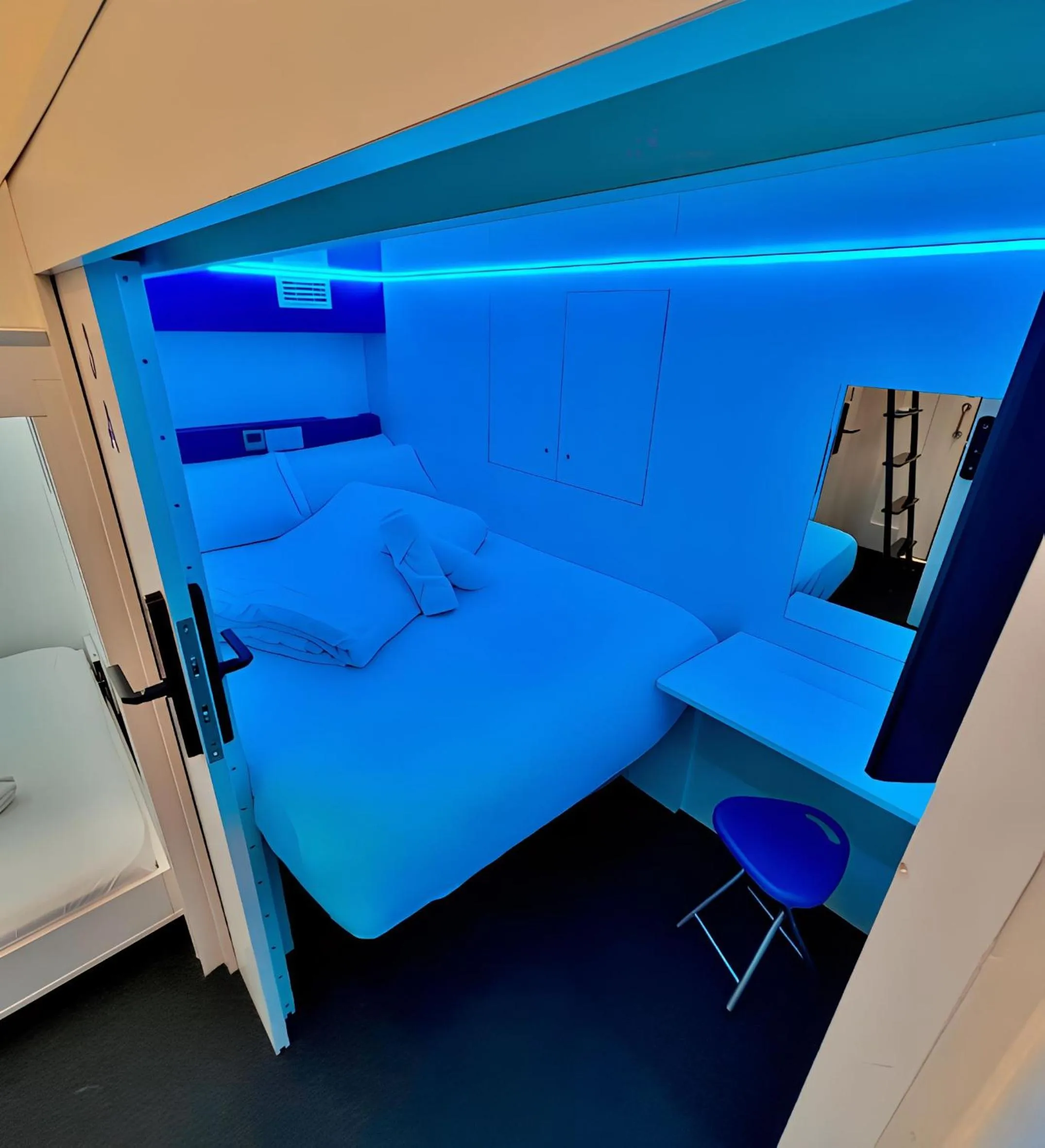 Bed in Modular Rooms