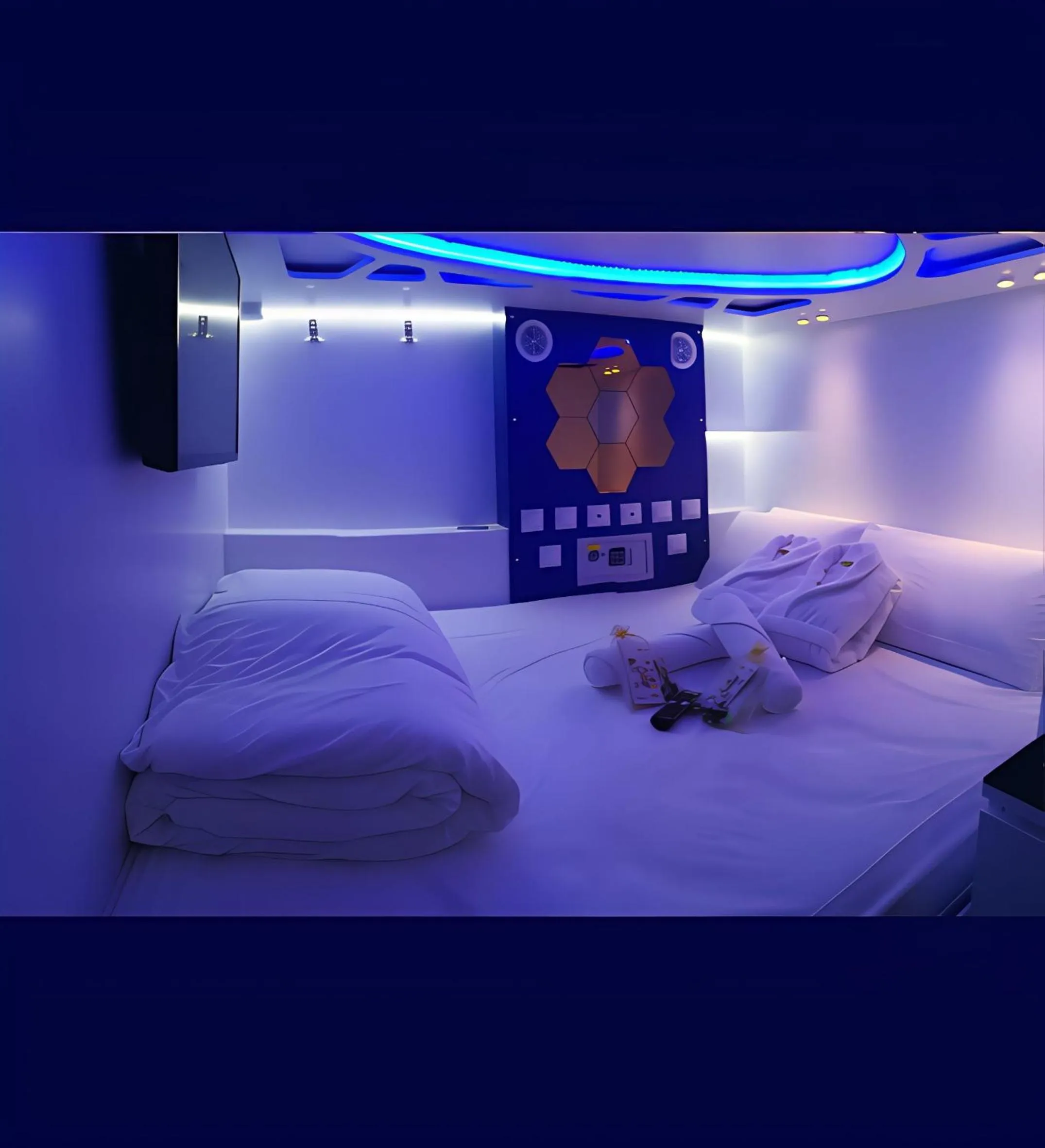 Bed in Modular Rooms