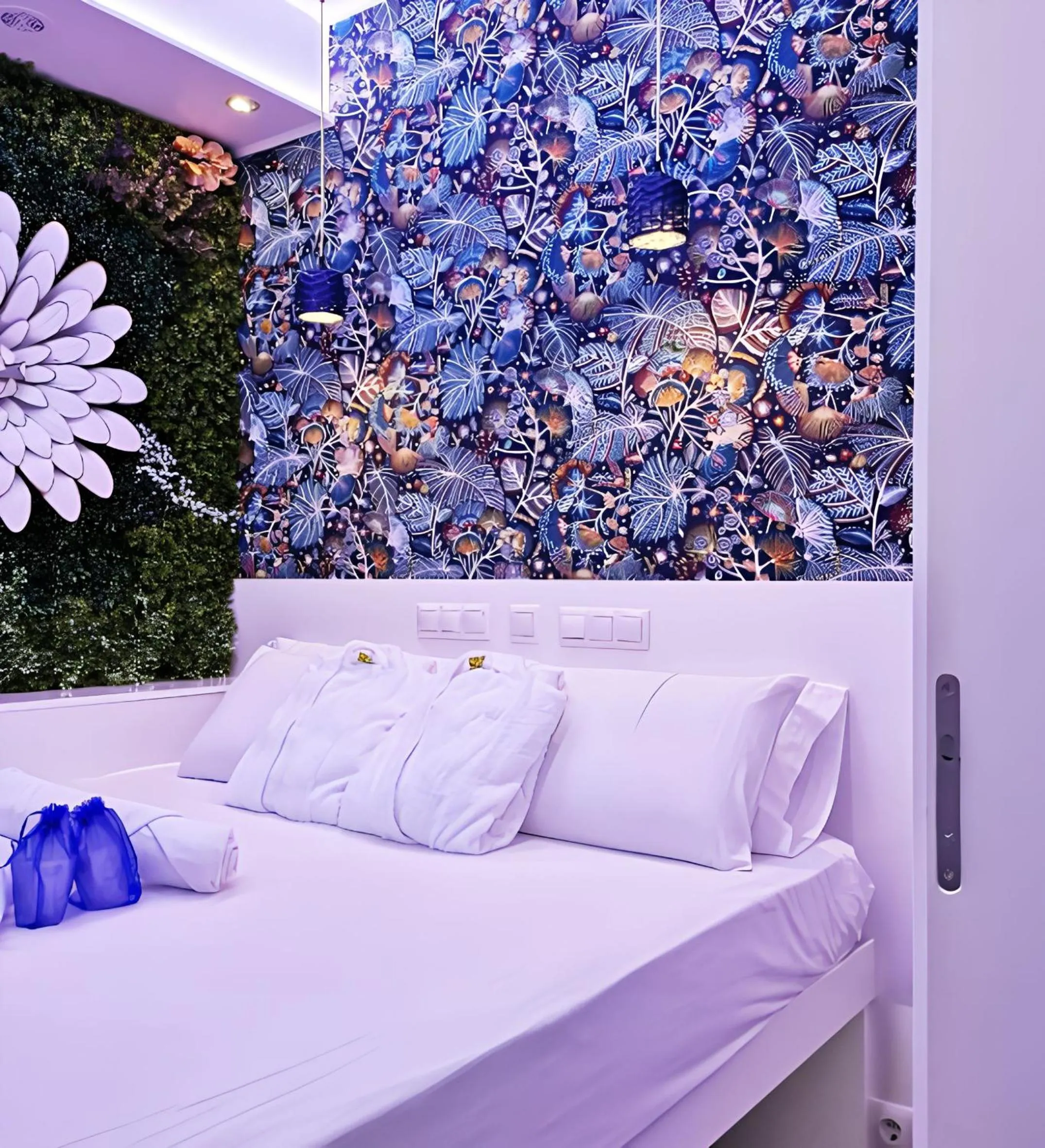 Bed in Modular Rooms