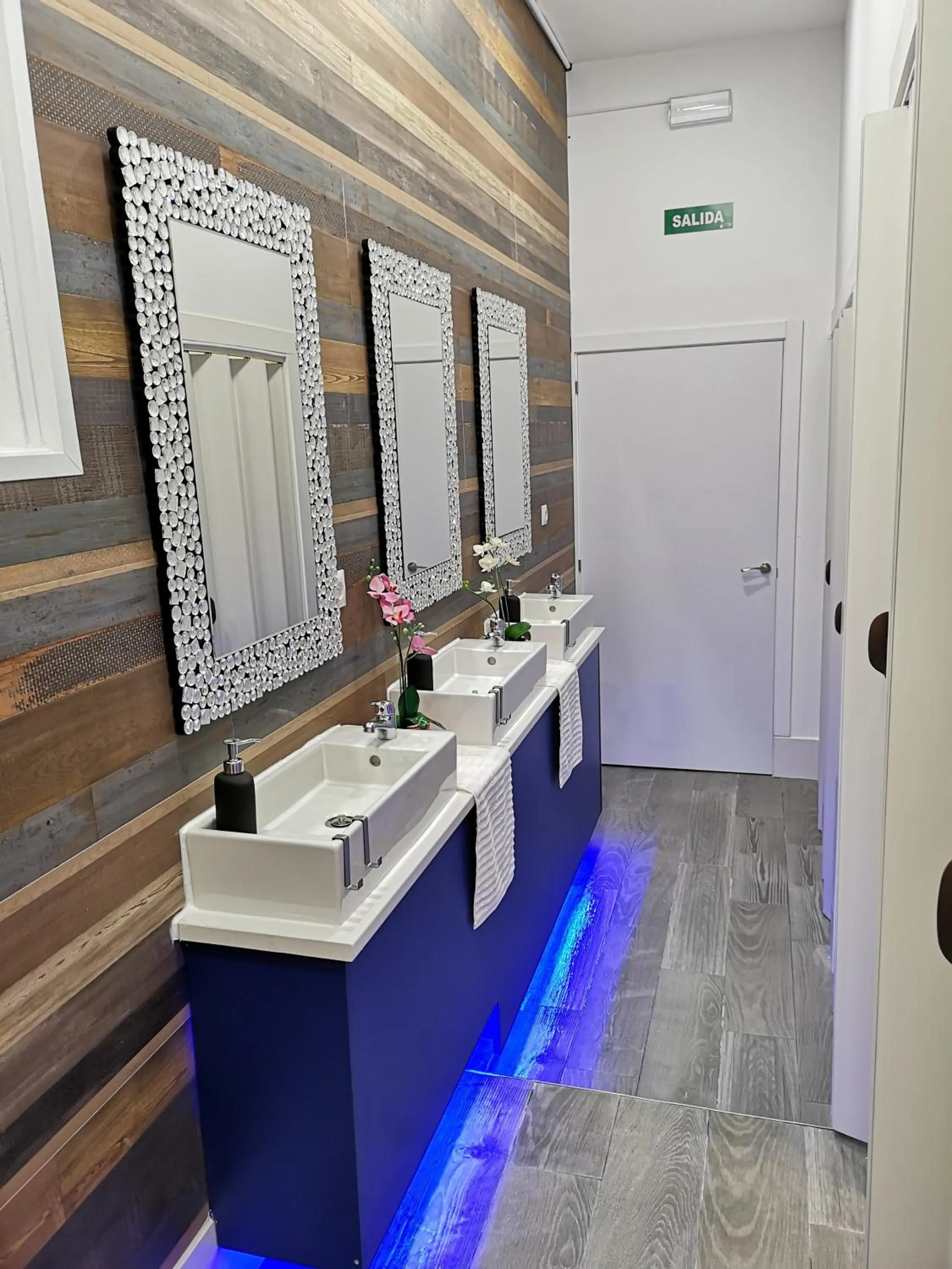 Bathroom in Modular Rooms