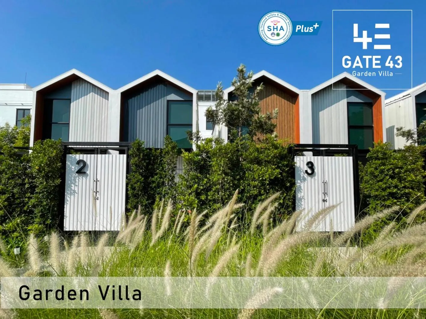 Property building in Gate43 Airport Hotel