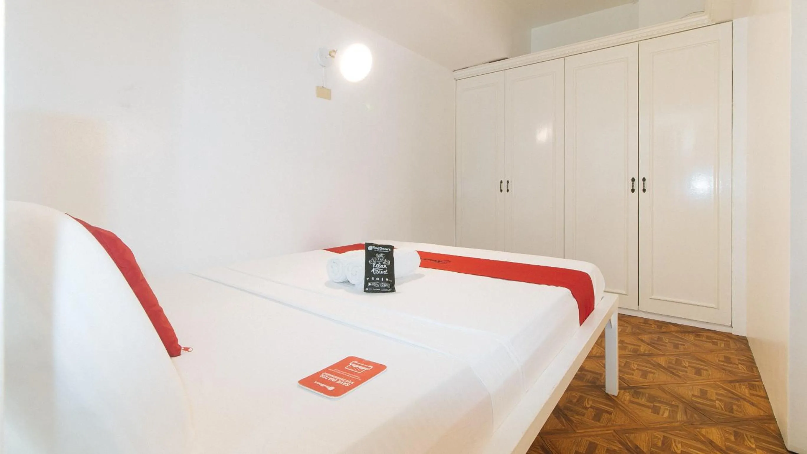 Bedroom, Bed in RedDoorz at The Providence Tower