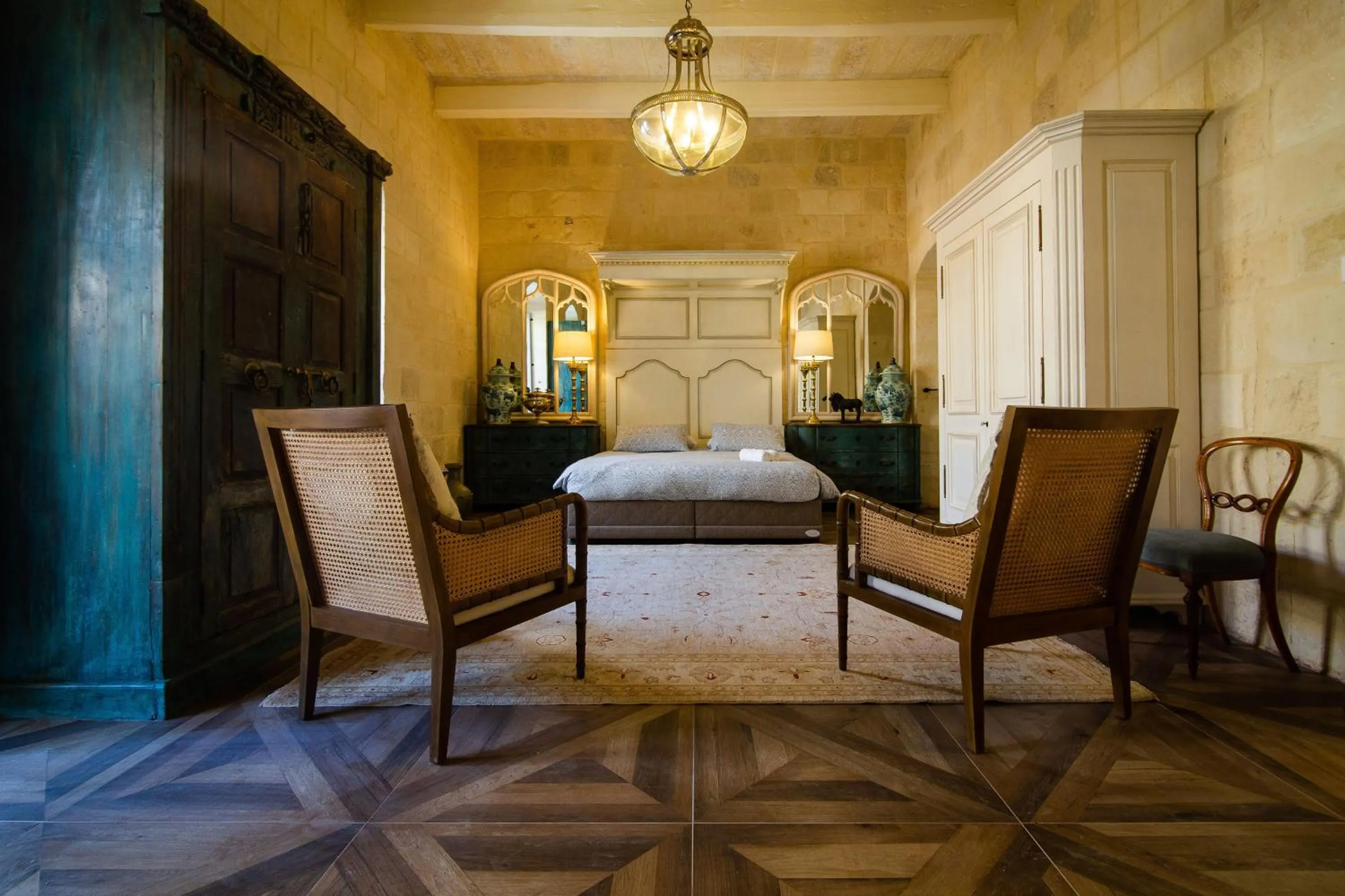 Bedroom, Bed in Palazzino Birgu Host Family Bed and Breakfast