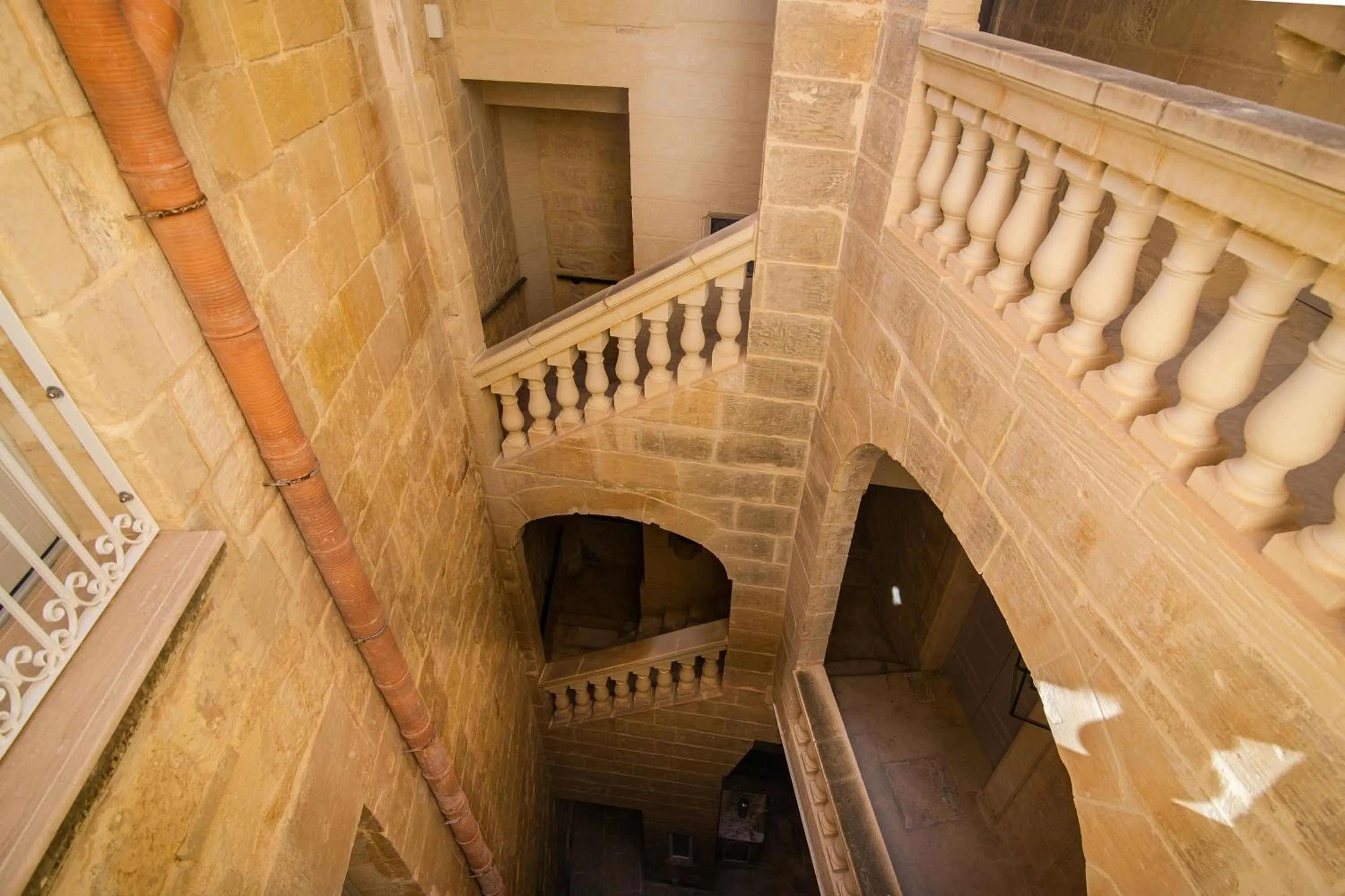 Garden in Palazzino Birgu Host Family Bed and Breakfast