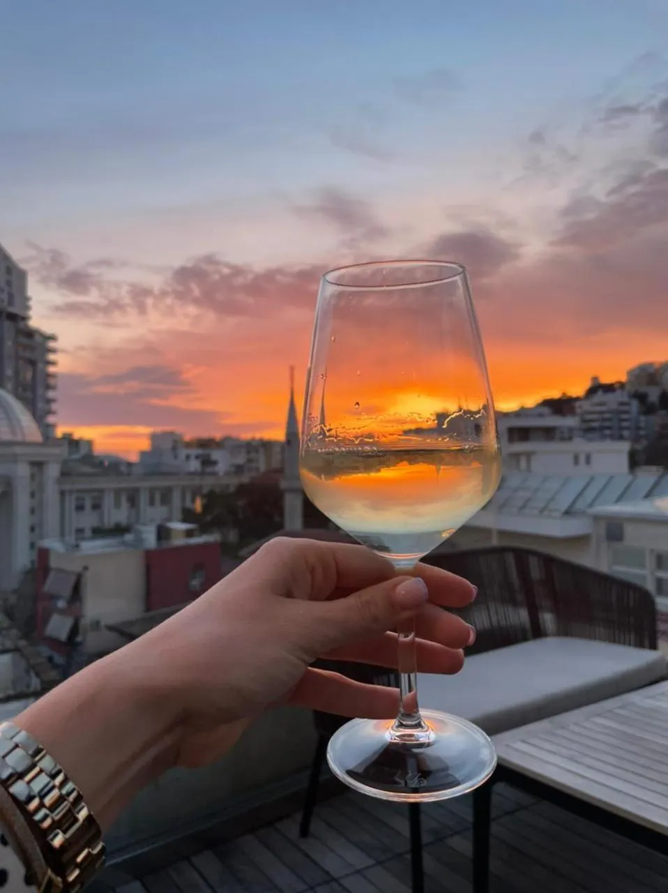 Restaurant/places to eat in Envy Hotel