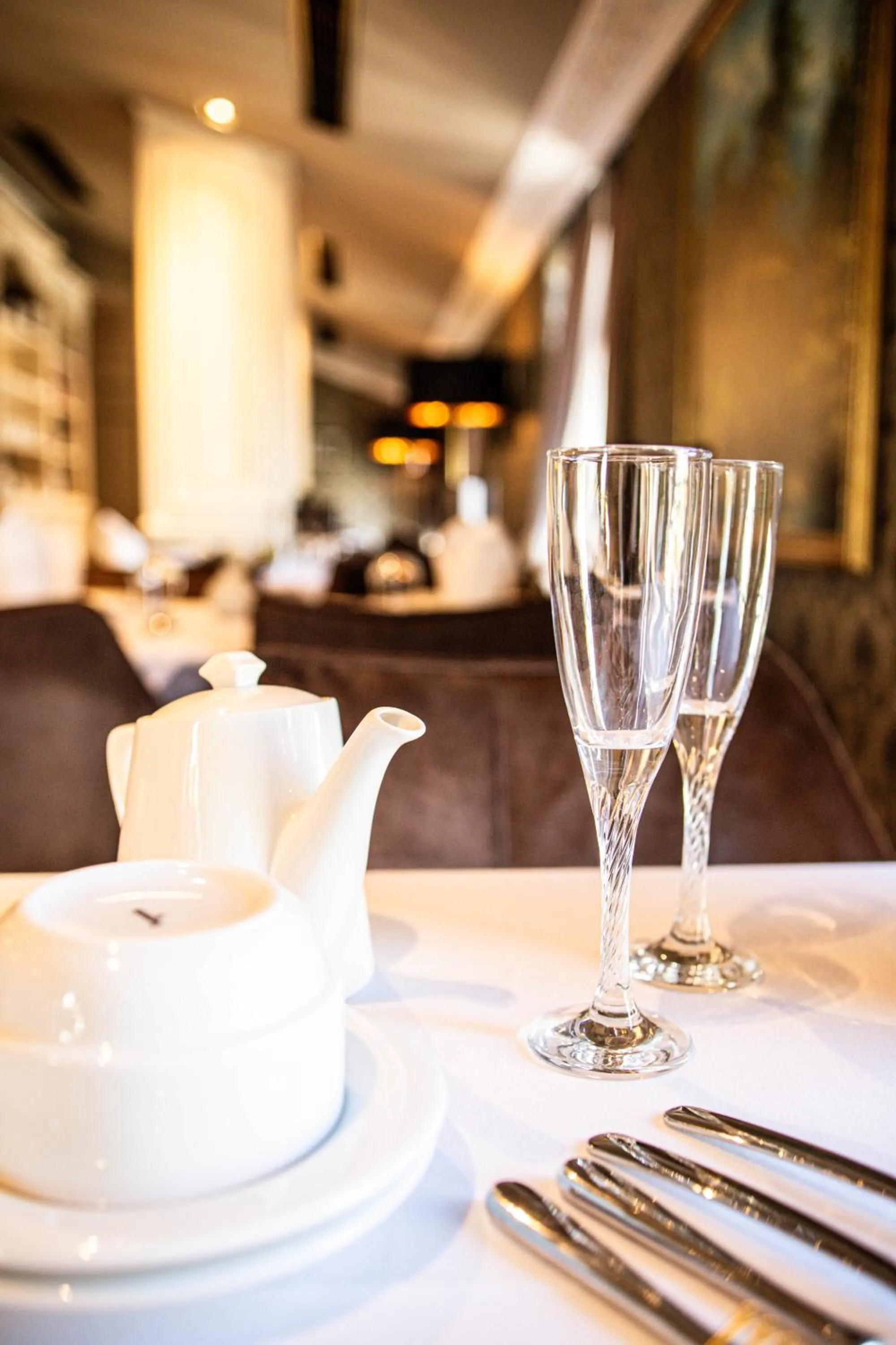 Restaurant/places to eat in Envy Hotel