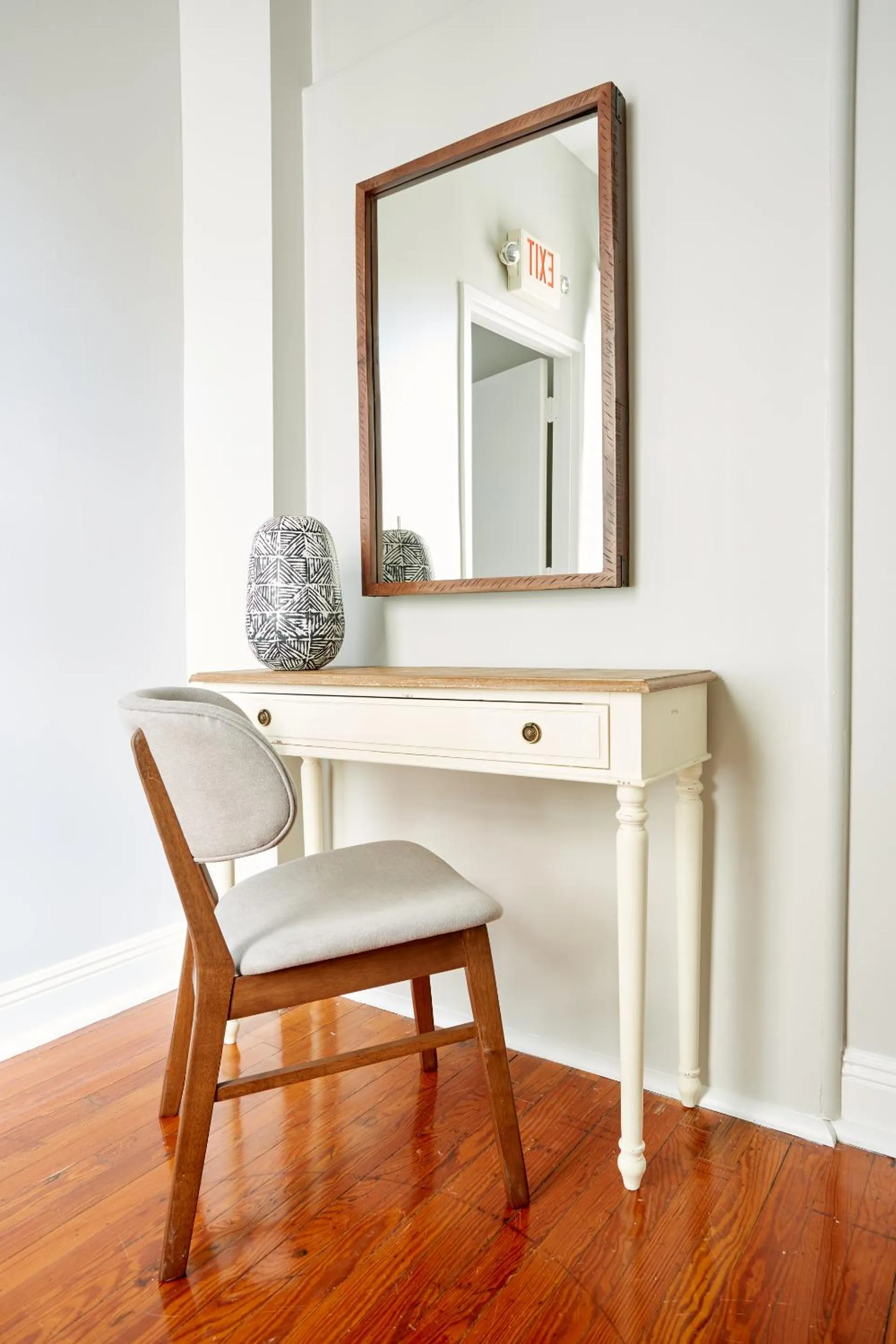 Sonder Baronne Manor