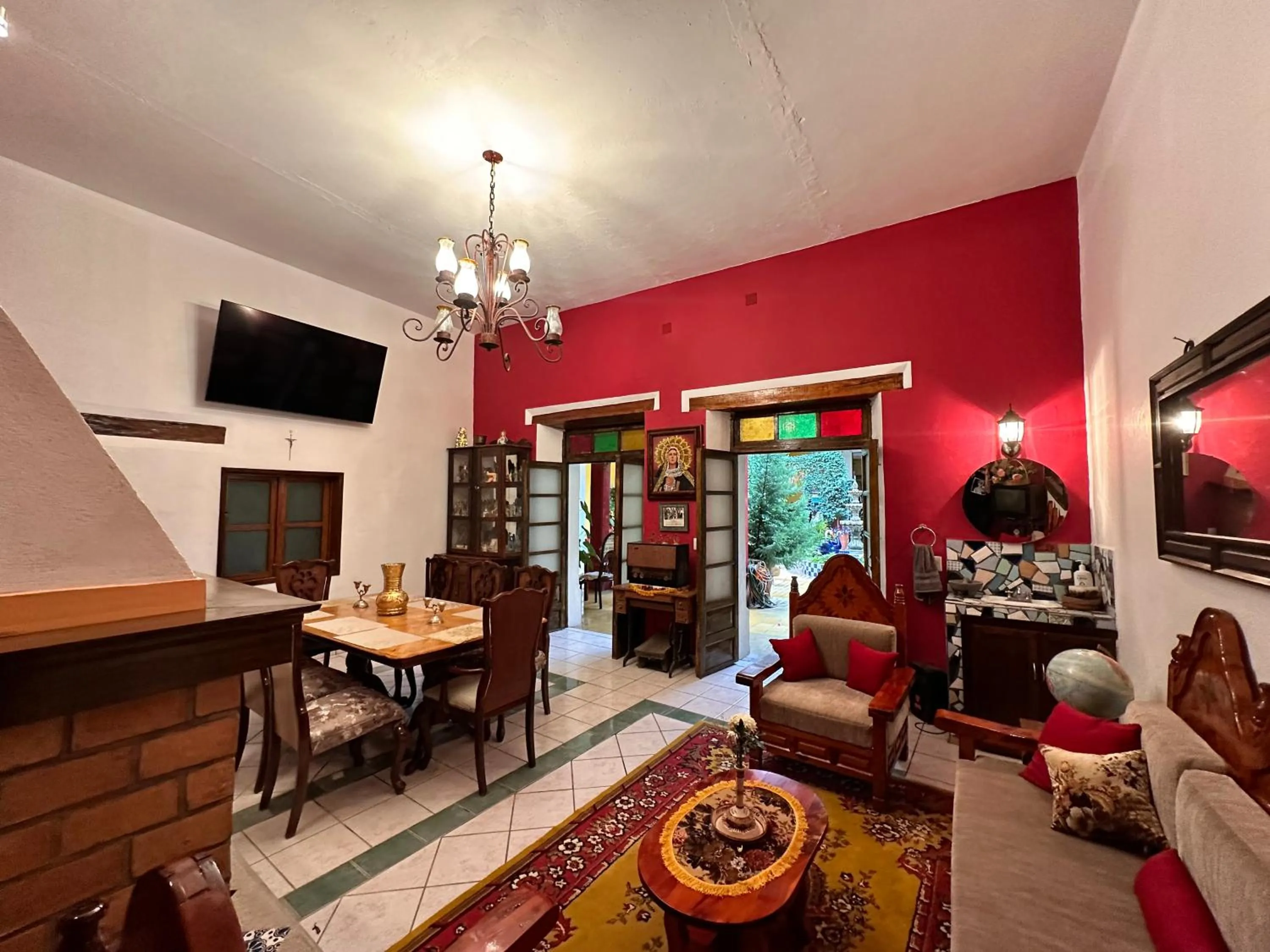 Communal lounge/ TV room in Copa de Oro Hotel Boutique