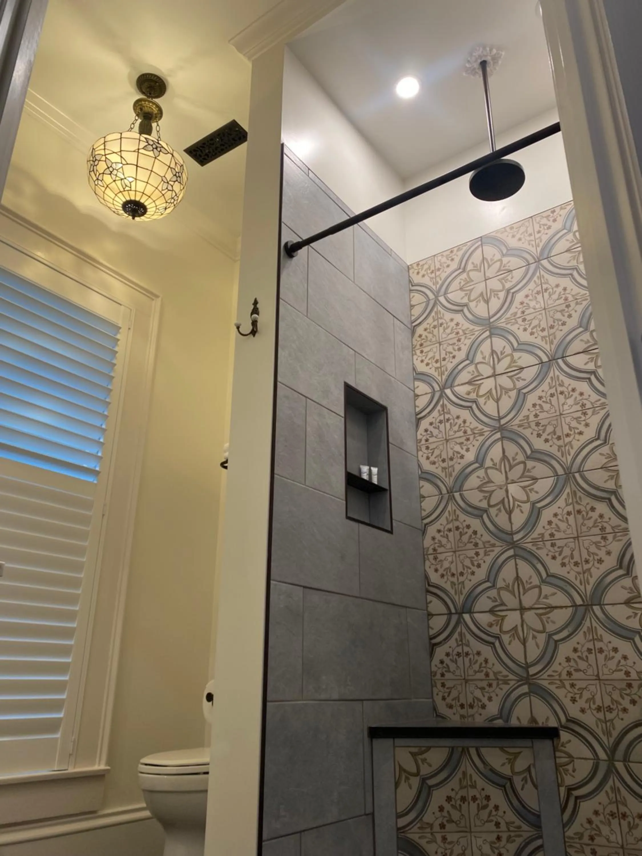 Belle Louise Historic Bed & Breakfast