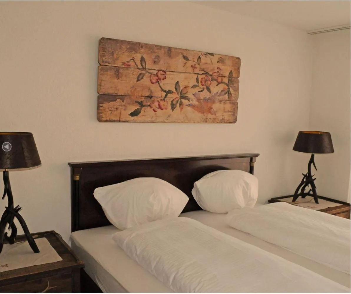 Bedroom, Bed in Belle Epoque Hotel Victoria & Apartments