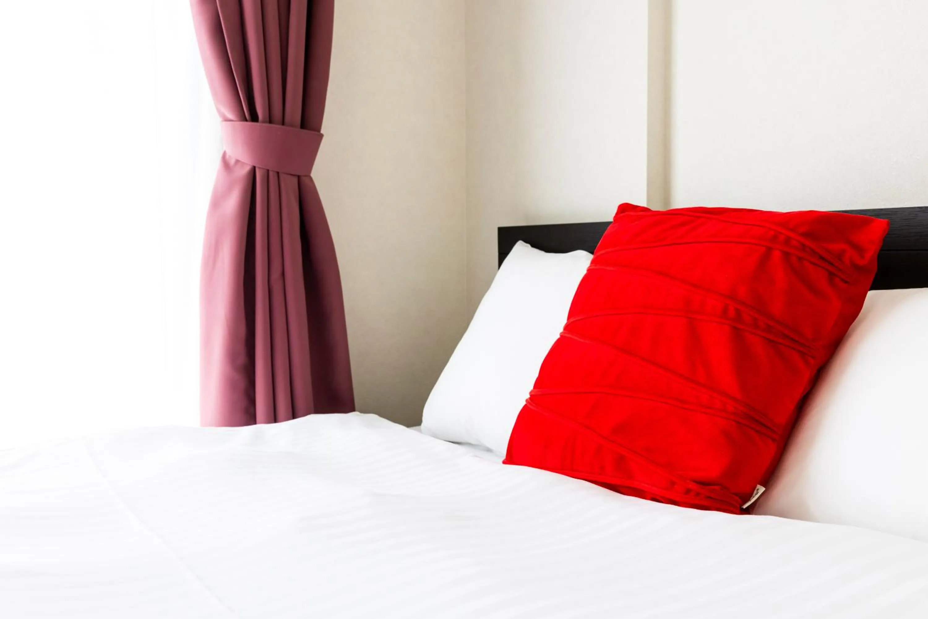 Bedroom, Bed in Riverside Inn Hakata