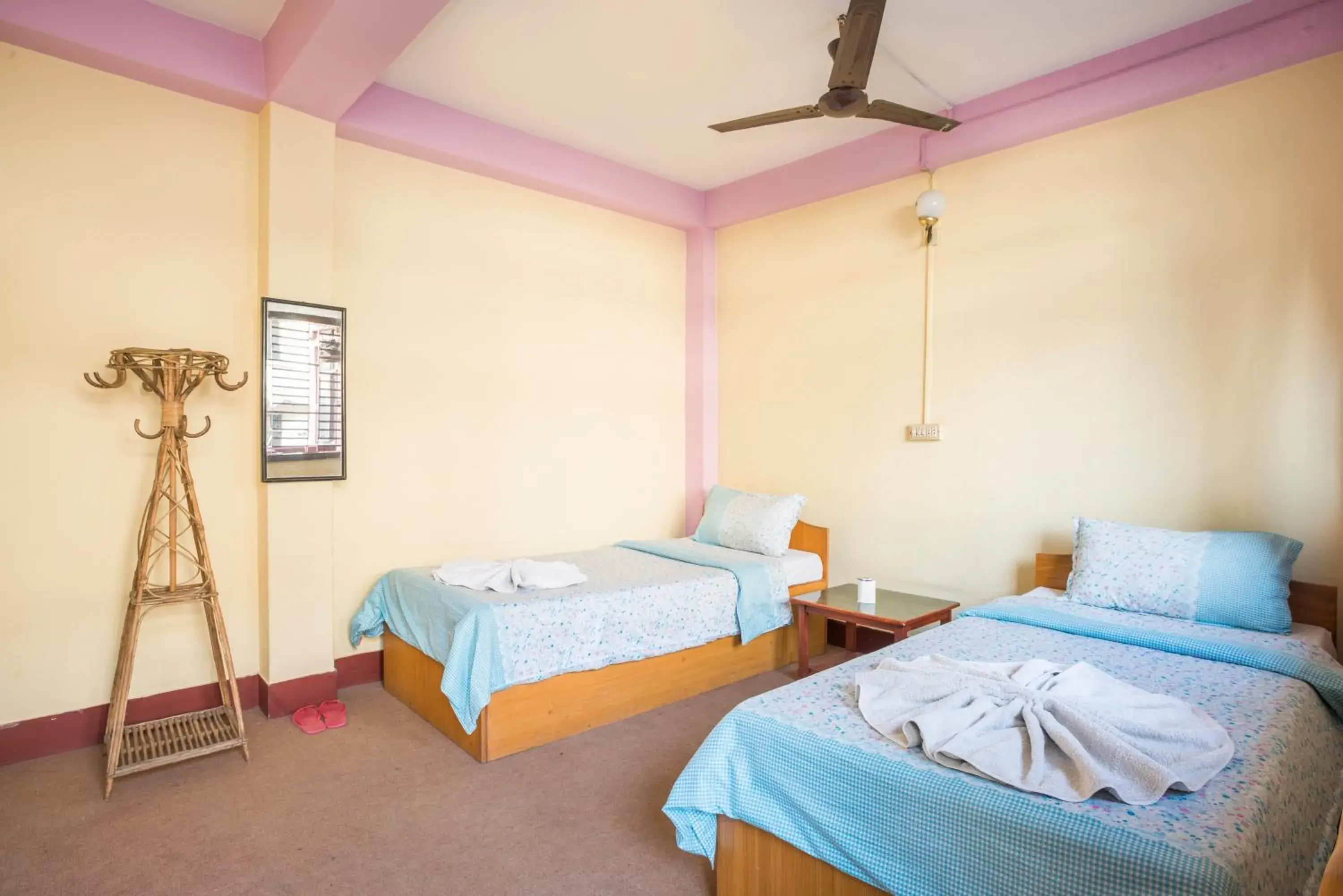 Standard Double or Twin Room in Hotel Yala Peak Standard Double or Twin Room in Hotel Yala Peak