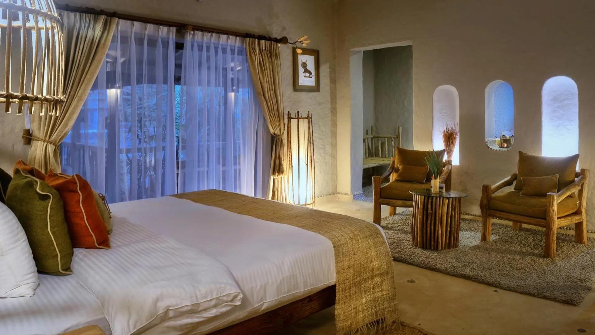 Bedroom, Bed in Barahi Jungle Lodge