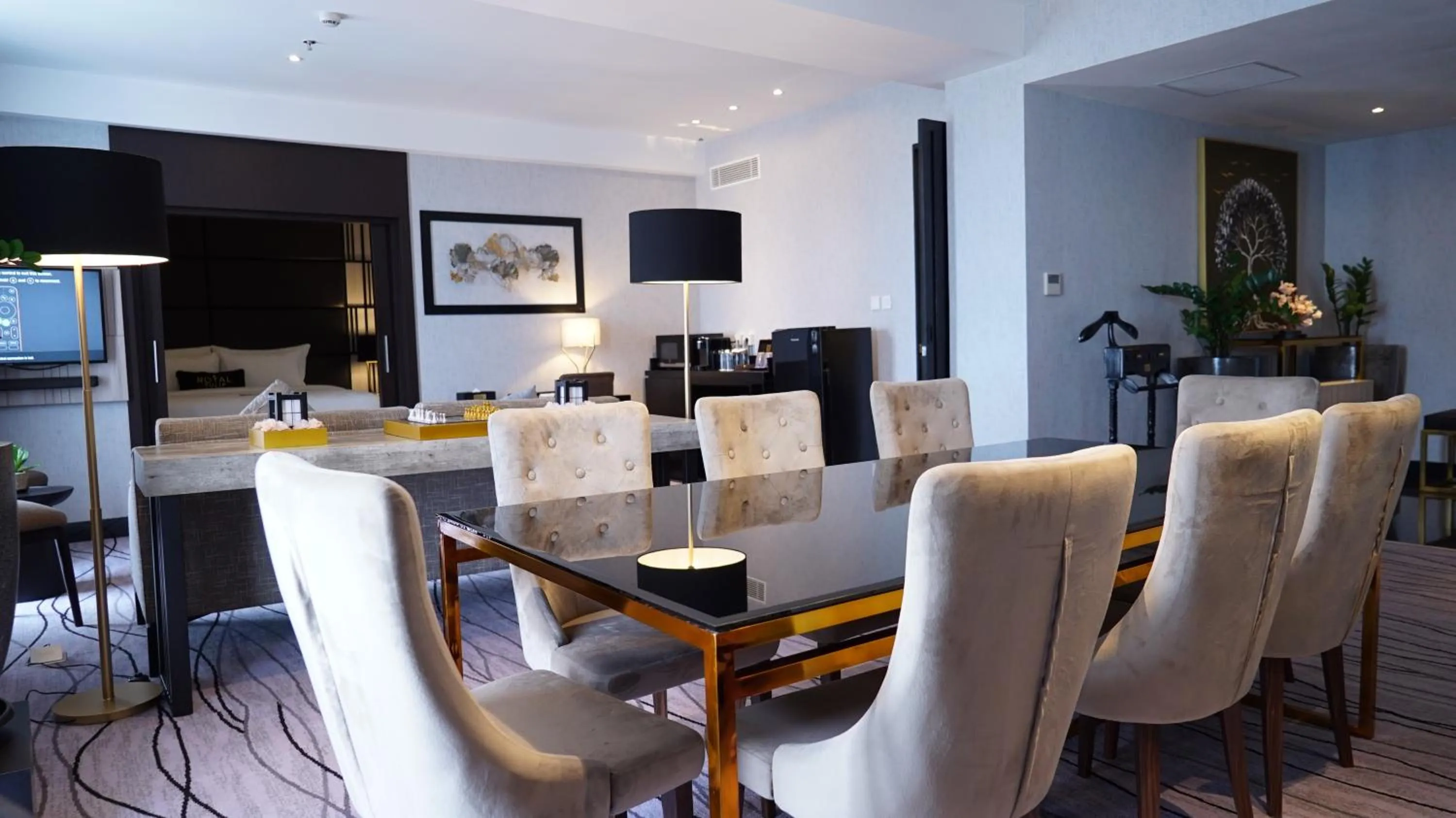 Dining area in Grand Swiss-Belhotel Darmo