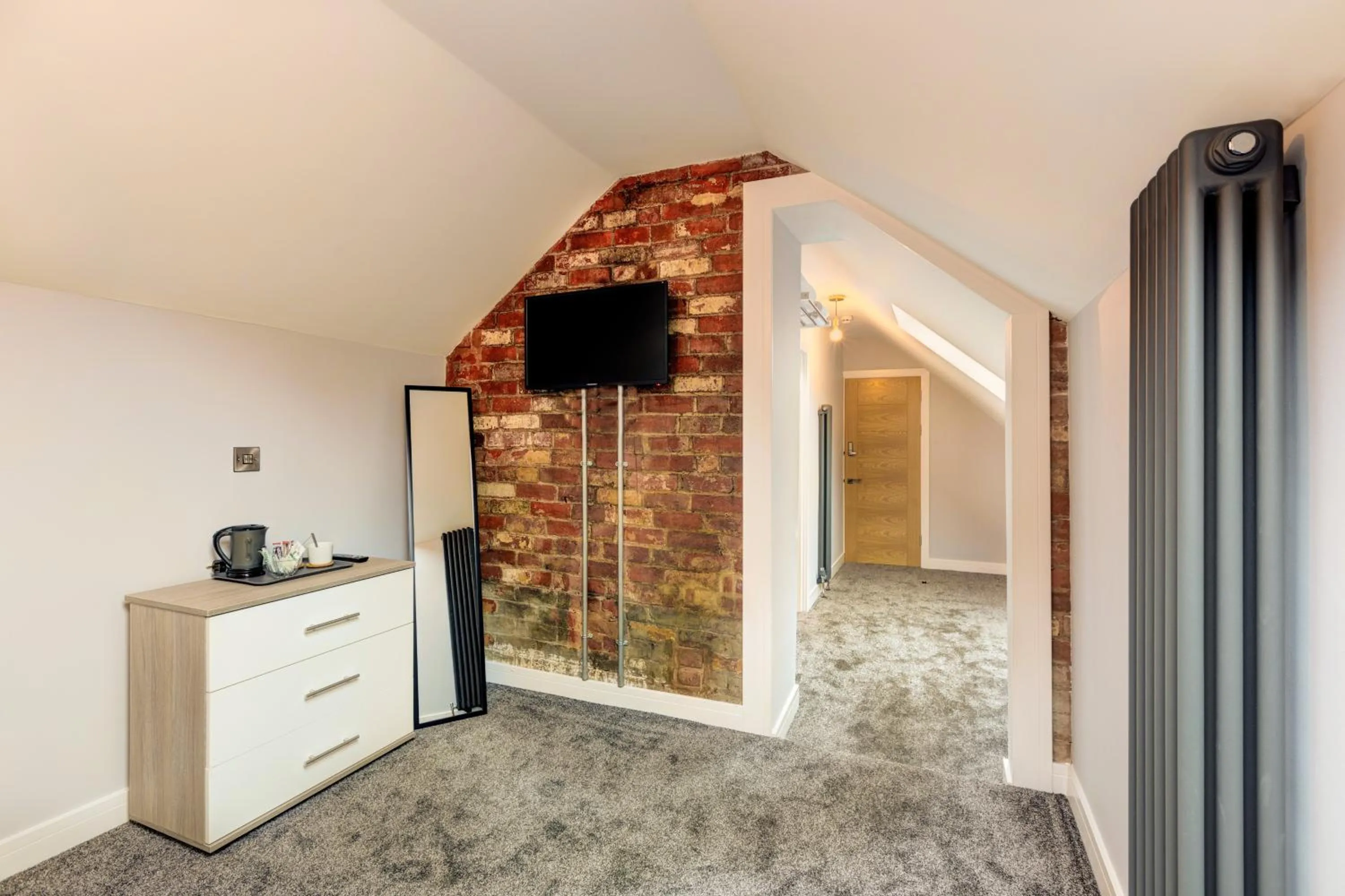 Bondgate Hotel East Midlands Airport