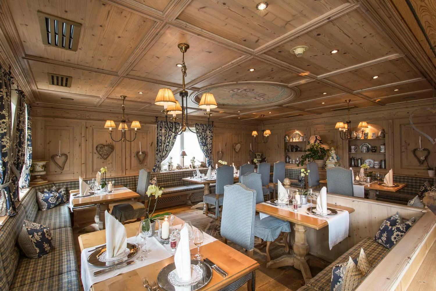 Restaurant/places to eat in Meiser SPA Resort