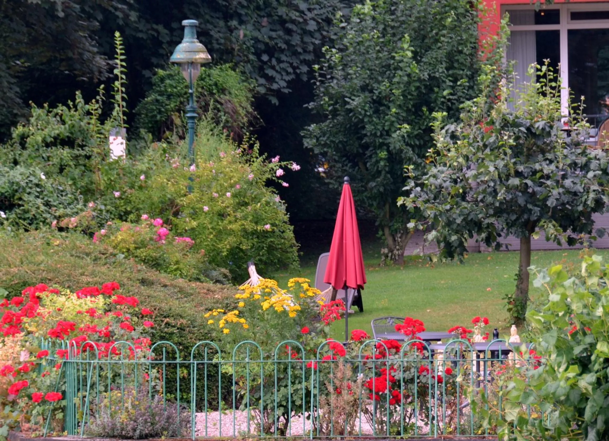 Garden in Hotel Zur Mühle
