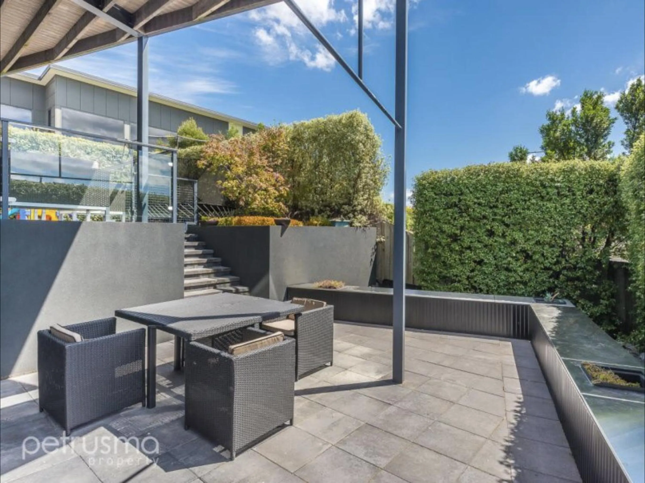 Patio in Hobart View