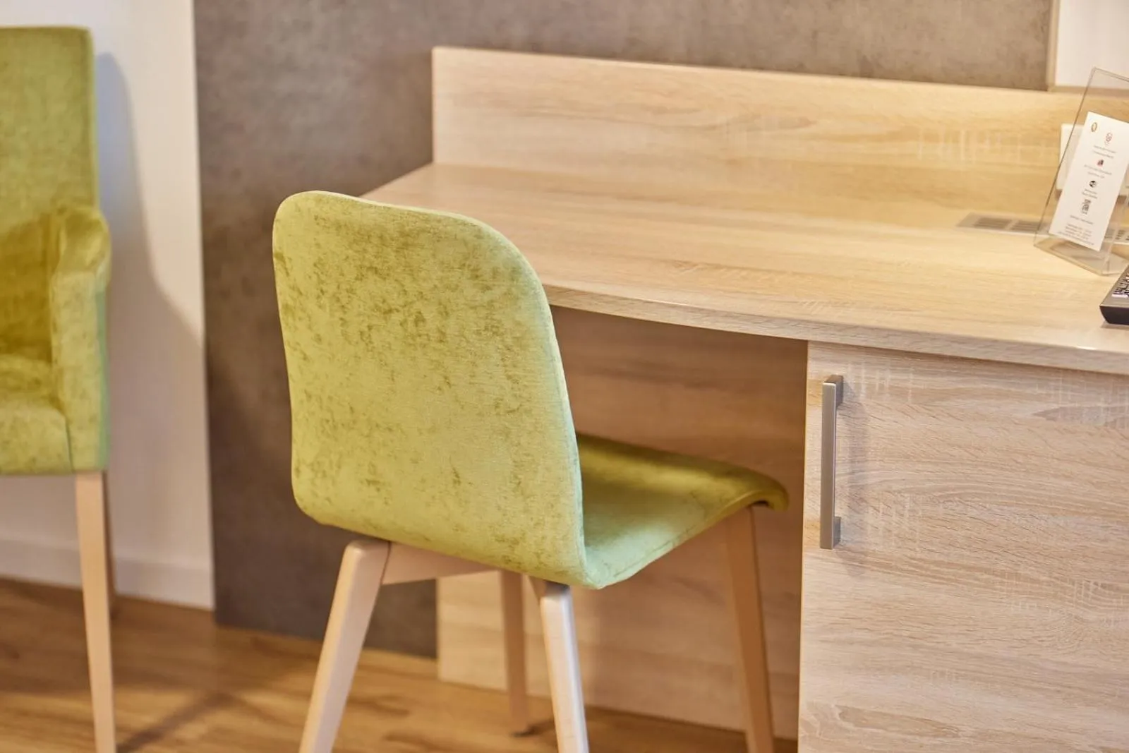 Photo of the whole room in Moselhotel Weinhaus Simon `Sauna`Restaurant`ELadesäule