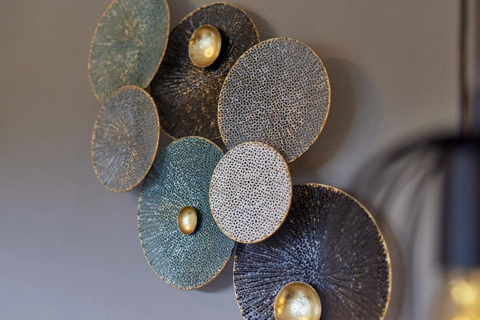 Library in Moselhotel Weinhaus Simon `Sauna`Restaurant`ELadesäule