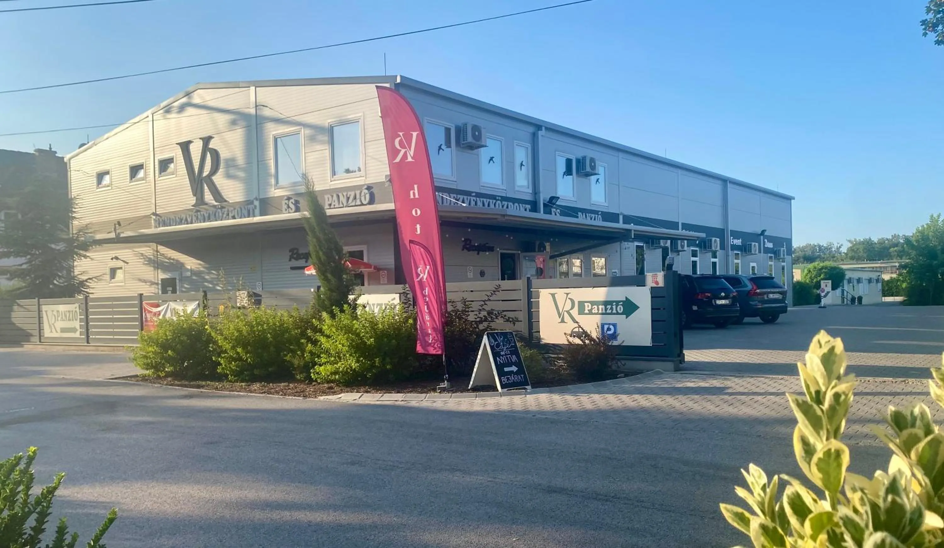 Property building in Vecsési Rendezvényközpont és Panzió