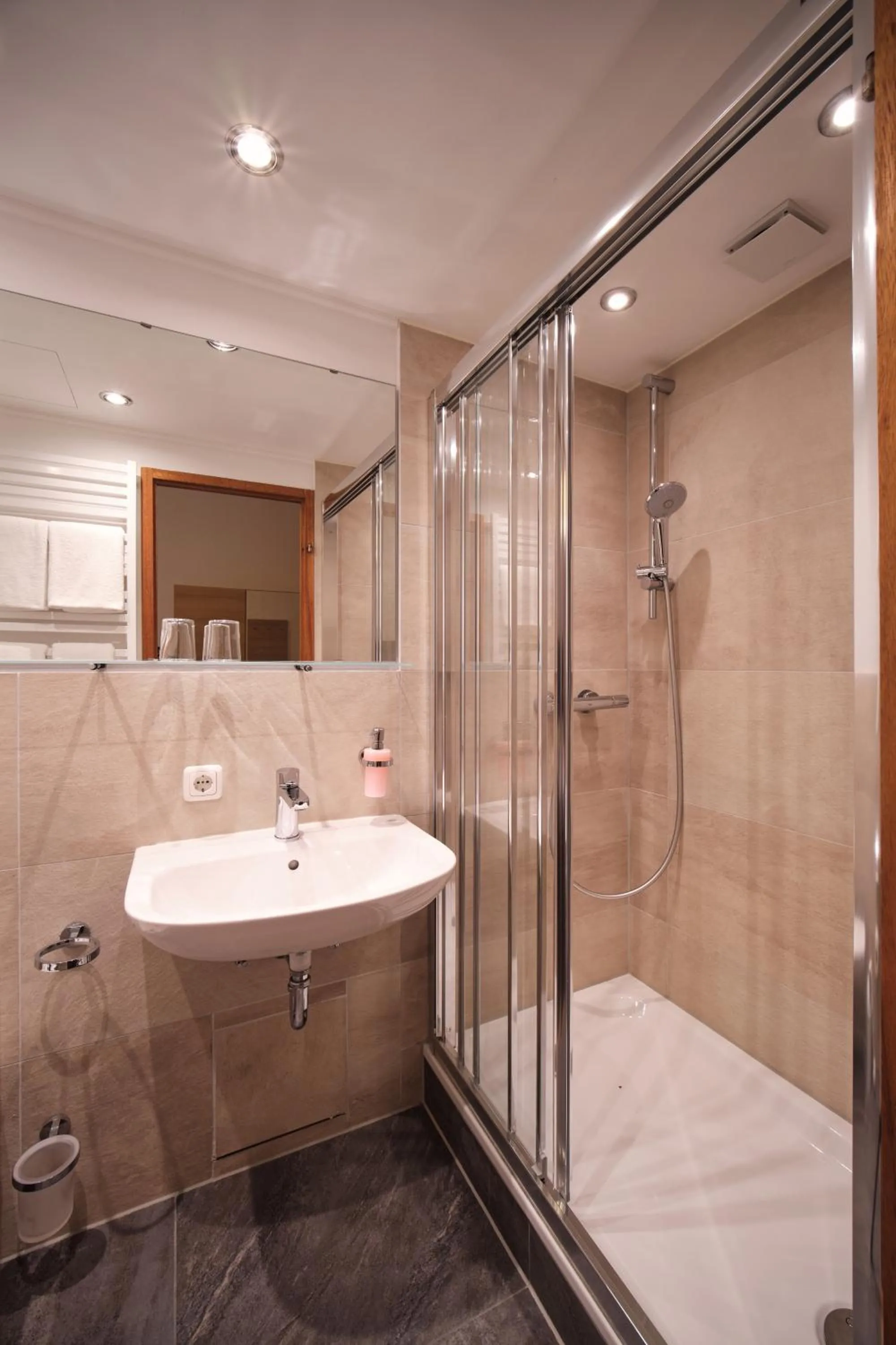 Bathroom in Seehotel Grauer Bär