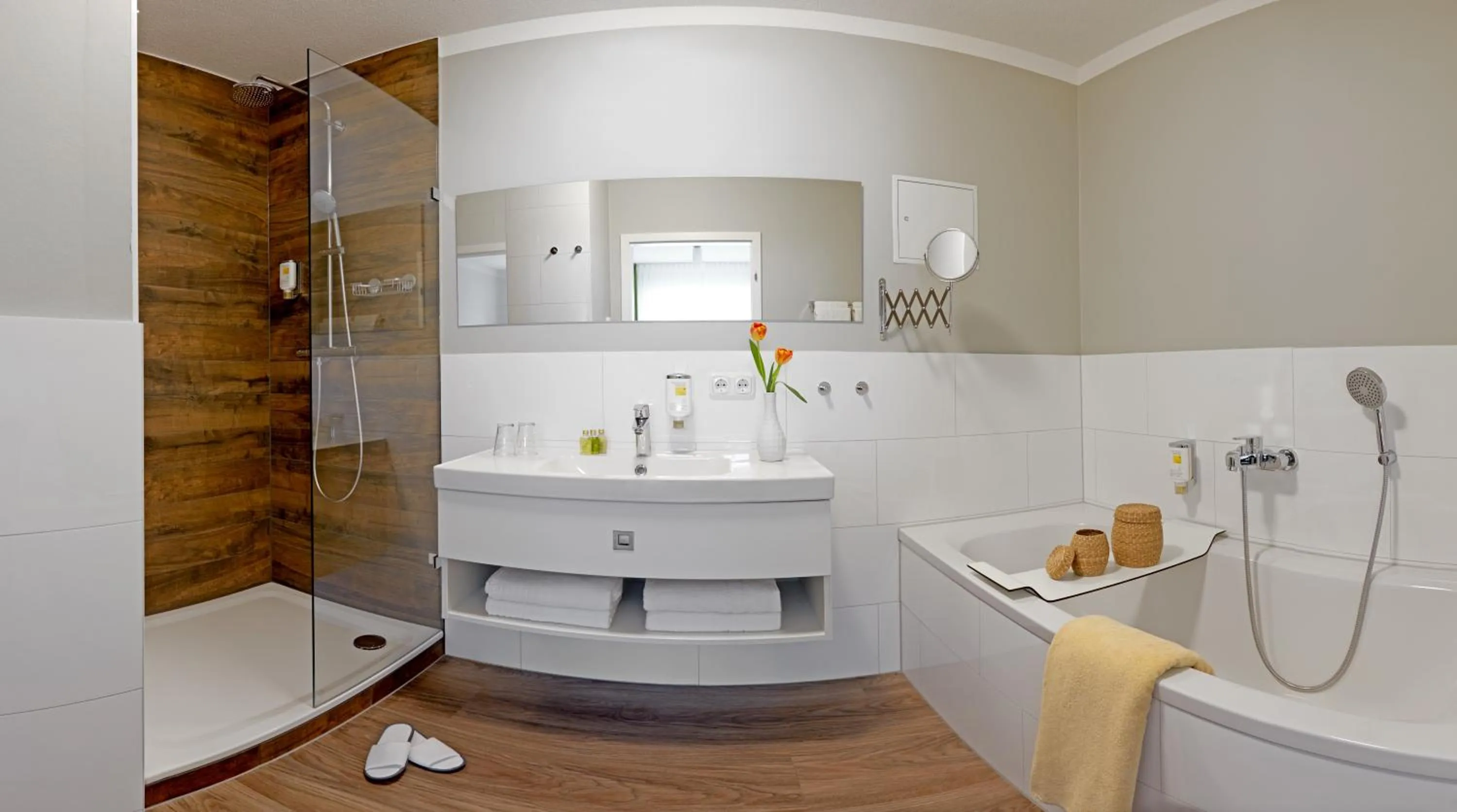 Shower in Dorint Resort Baltic Hills Usedom