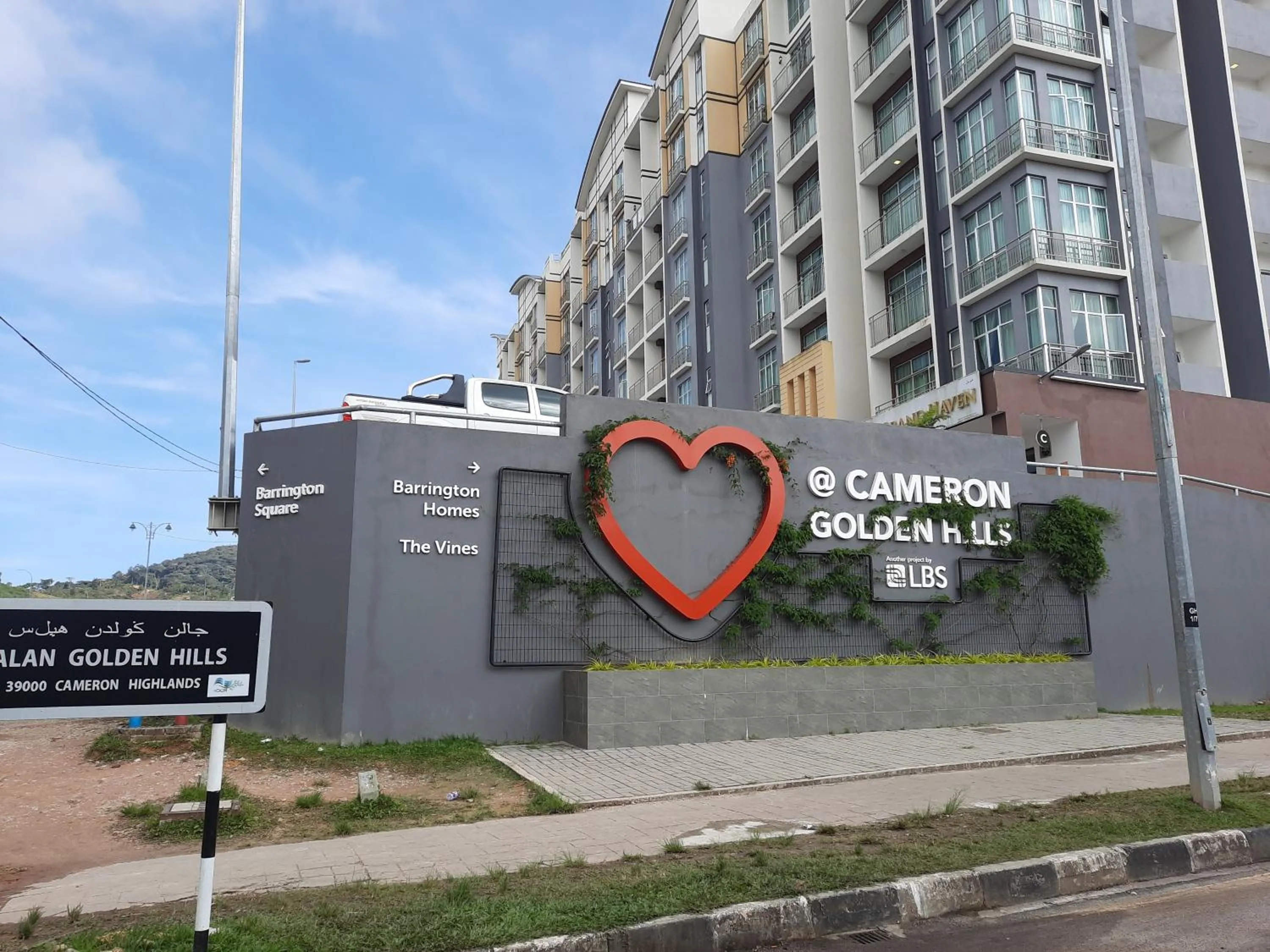 Property building in Lily Homestay Barrington Square Cameron Highlands.