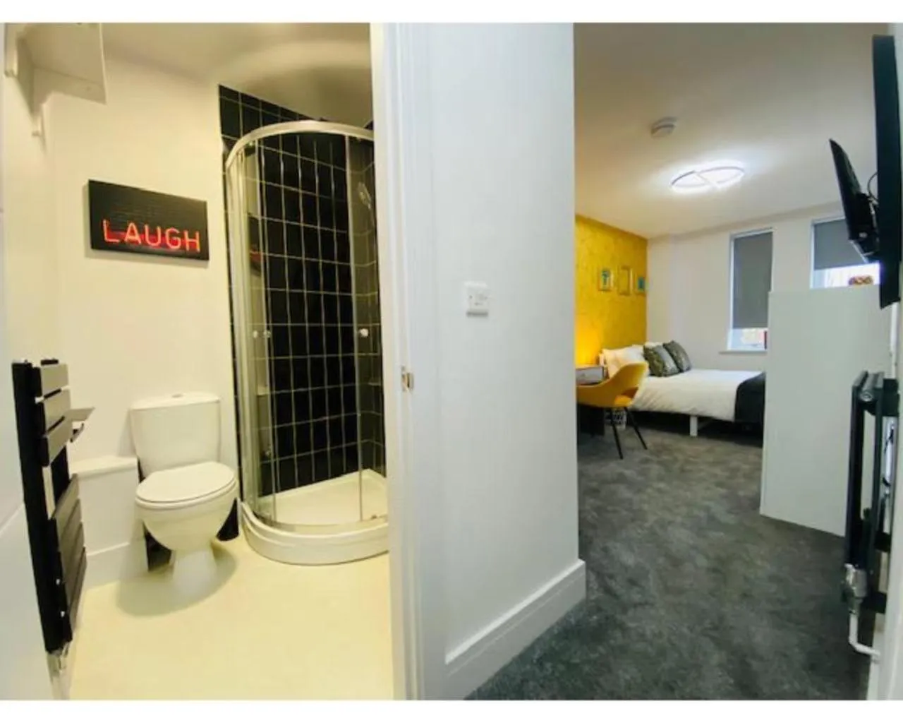 Bedroom, Bed in Townhouse PLUS @ Lower Beth Street Stoke