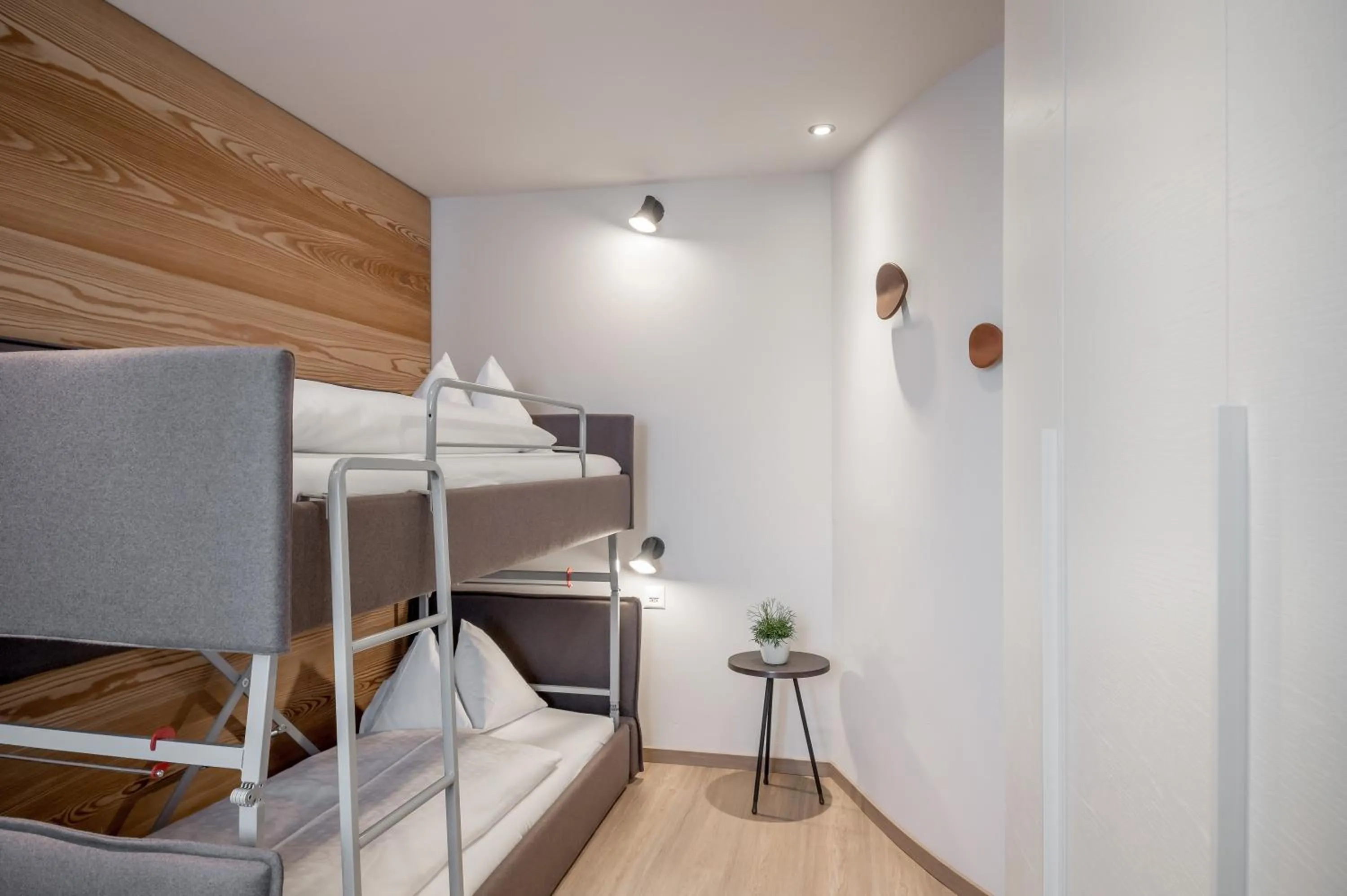 bunk bed, Bed in Chalet Silvretta Hotel & Spa