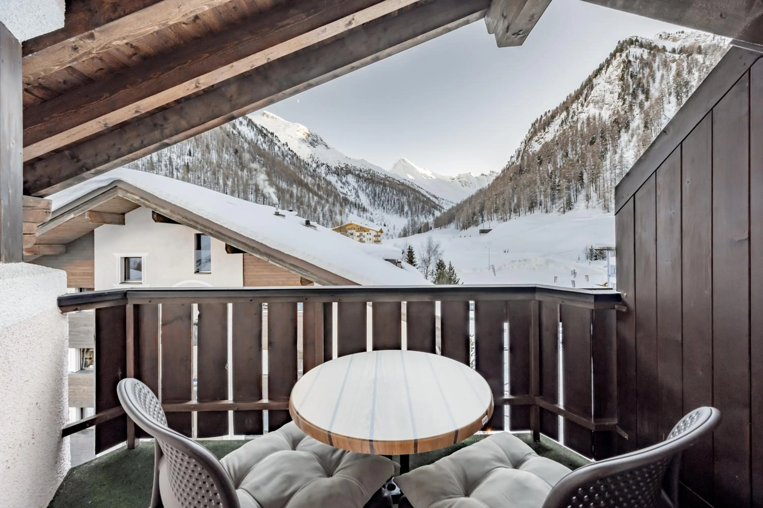 Winter in Chalet Silvretta Hotel & Spa