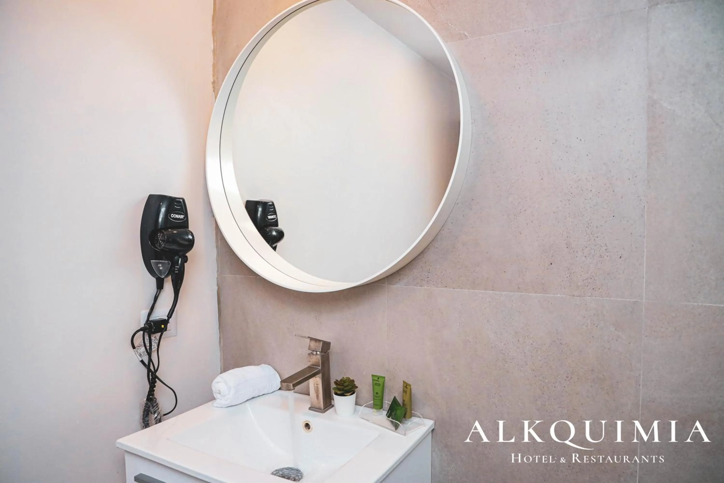 Breakfast in HOTEL ALKQUIMIA